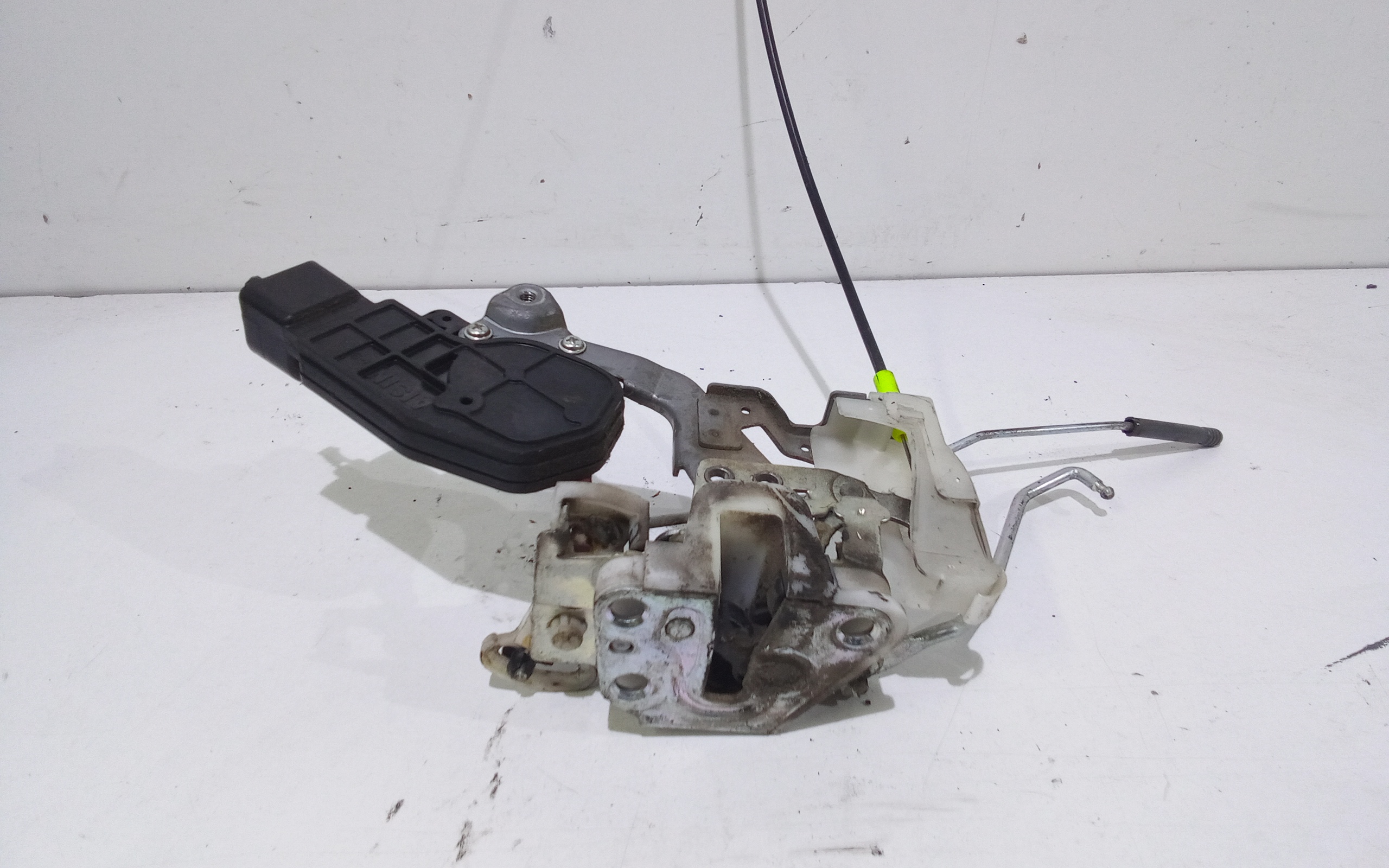 Serratura Anteriore Destra per Peugeot 107 1 Serie (2005 - In produzione)