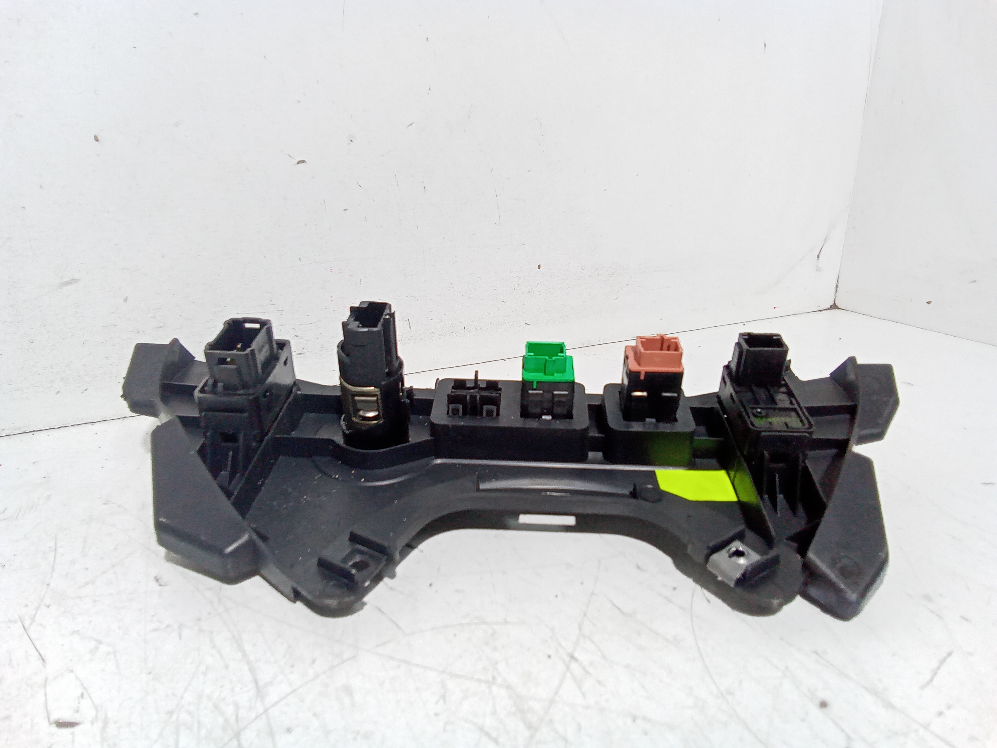 Pulsantiera Centrale per Peugeot Partner Tepee (08>) (2008 - In produzione)