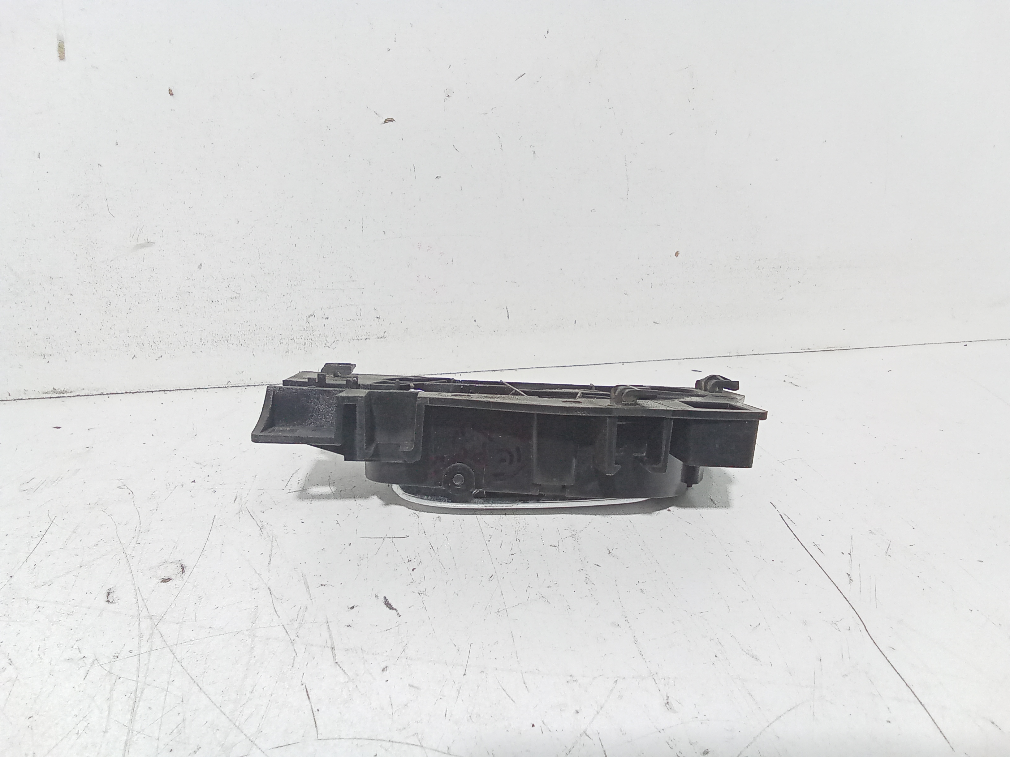 Supporto maniglia anteriore destra per Peugeot Partner Tepee (08>) (2008 - In produzione)