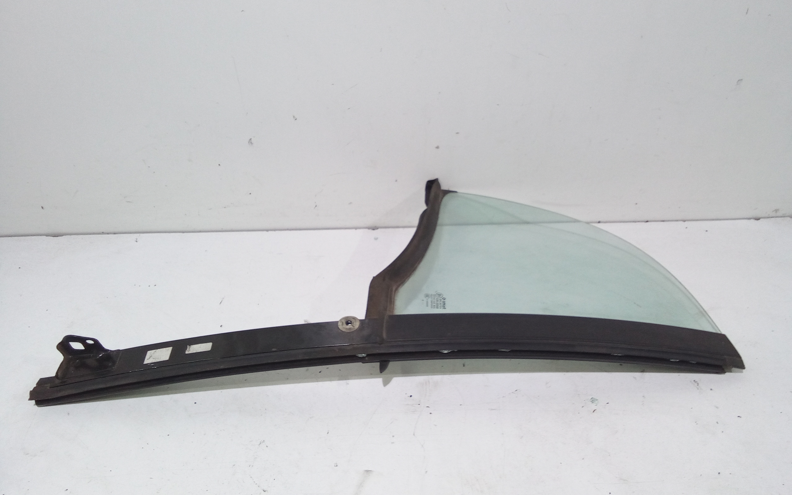 Deflettore ant DX per Smart Fortwo Coup 3 Serie (w 451) (2007 - 2015)