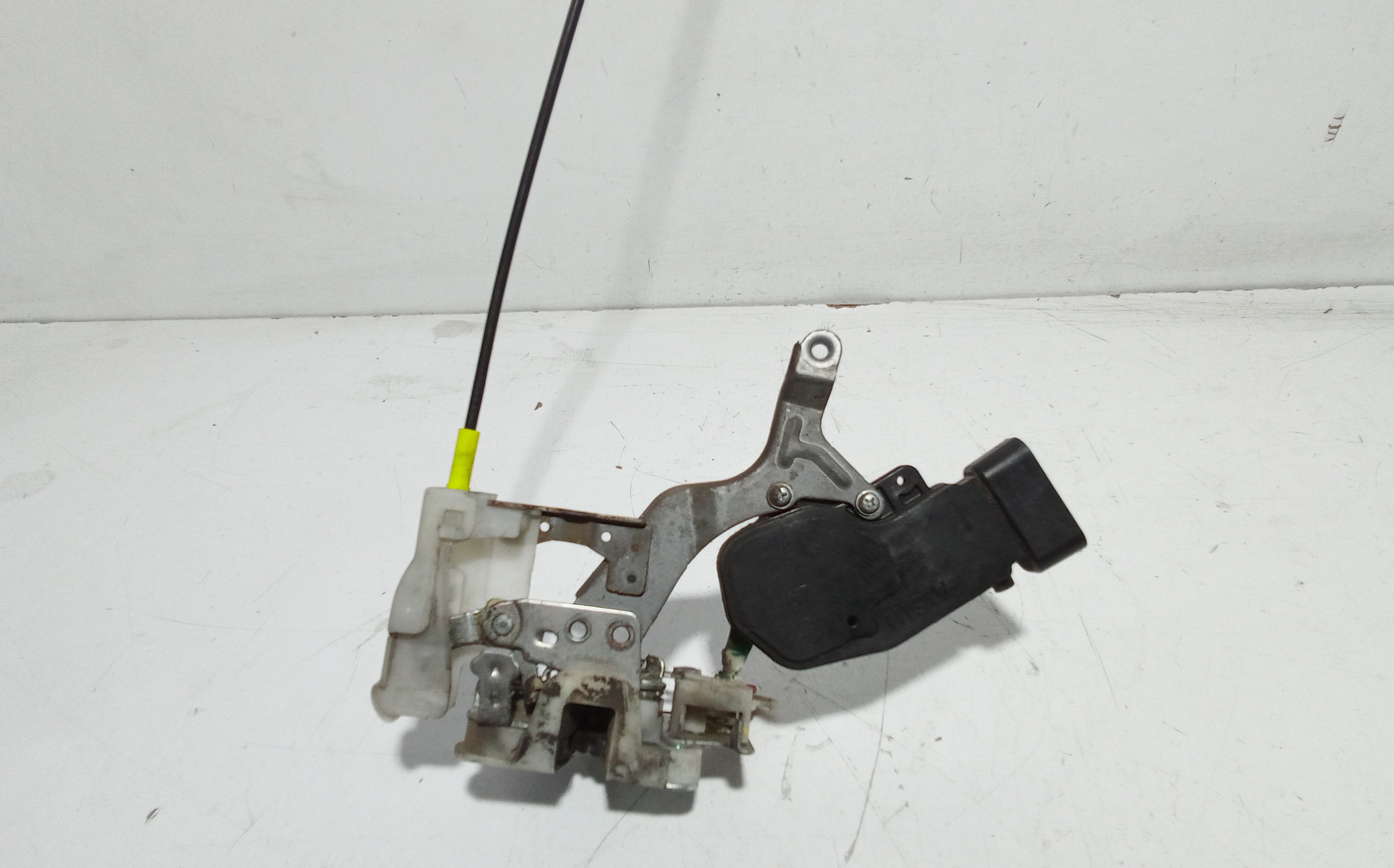 Serratura Anteriore Sinistra per Toyota Aygo 1 Serie (2005 - 2008)