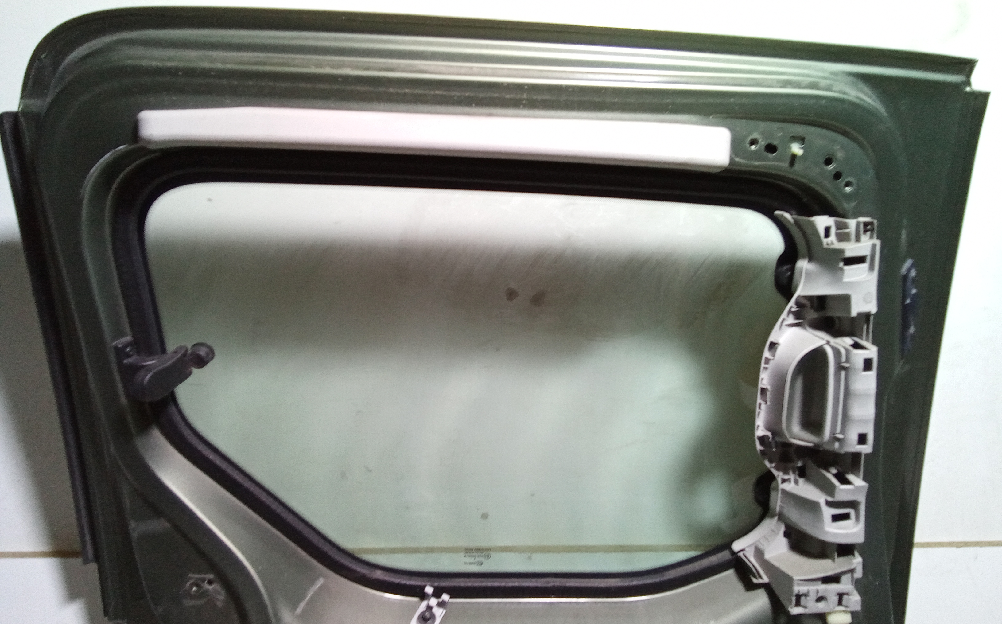 Porta scorrevole laterale SX per Peugeot Partner Tepee (08>) (2008 - In produzione)