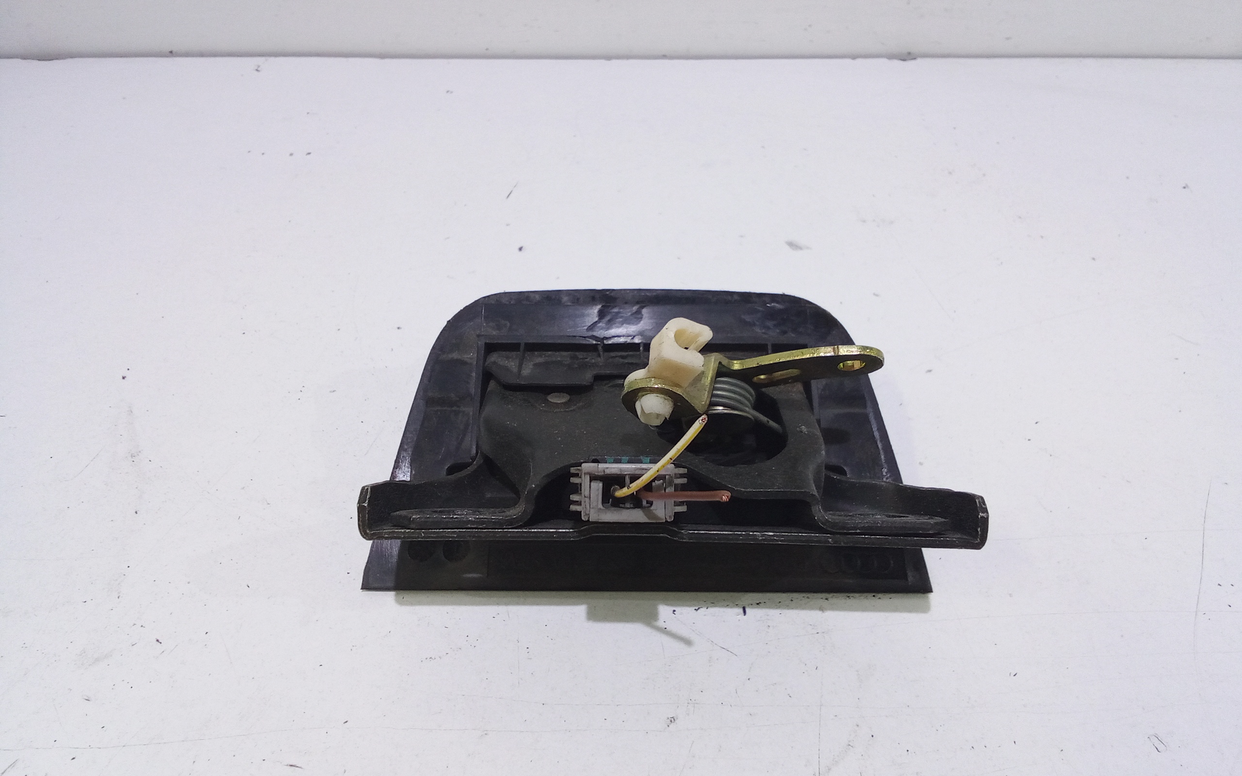 Serratura portellone posteriore per Audi A3 Serie (8l1) (00>03) (2000 - 2003)