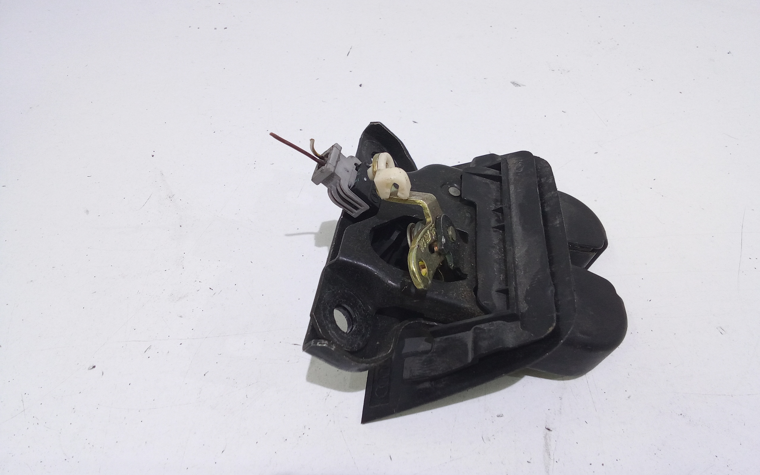 Serratura portellone posteriore per Audi A3 Serie (8l1) (00>03) (2000 - 2003)