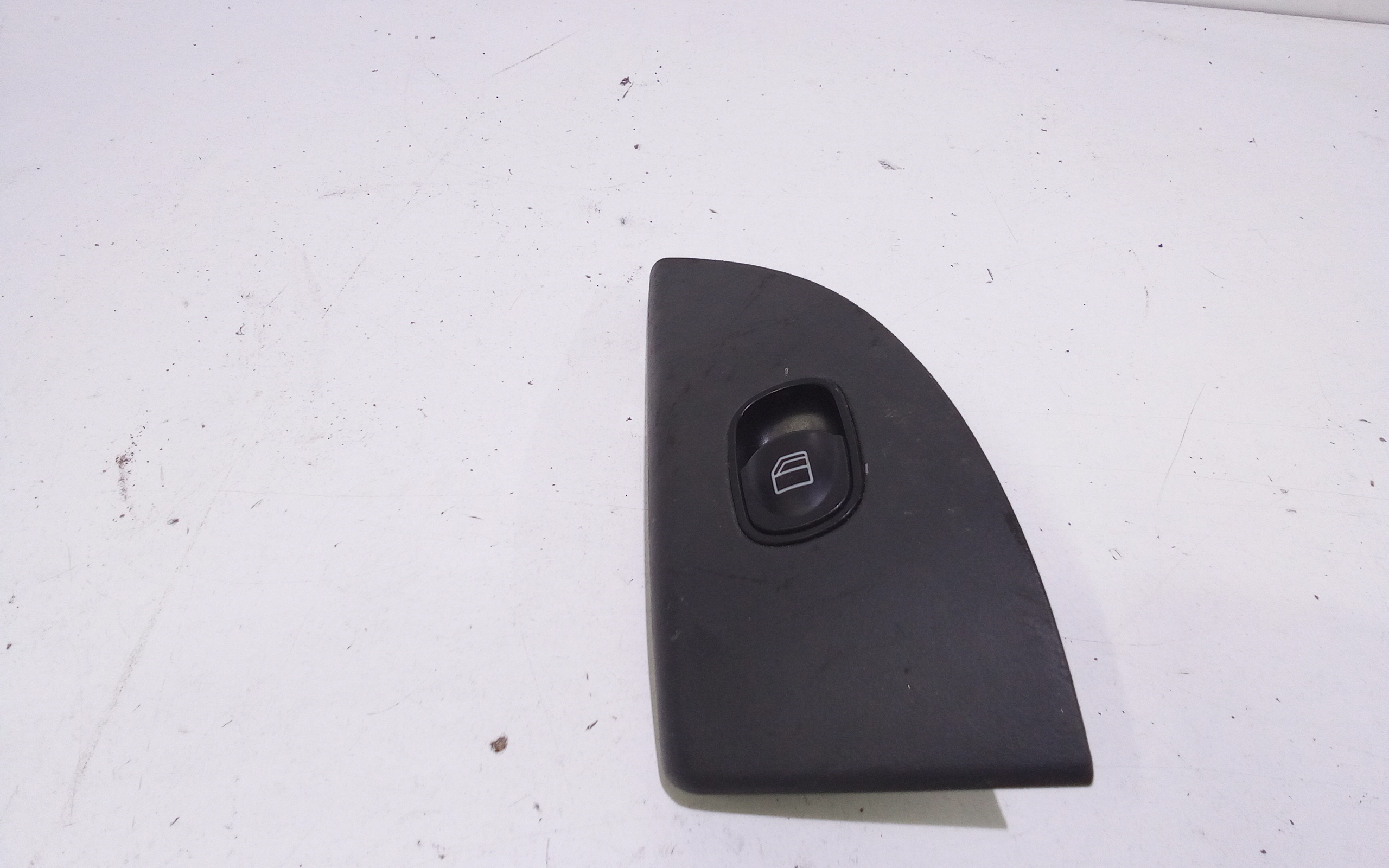 Pulsantiera Anteriore Destra Passeggero per Mercedes Classe C Sport Coup W203 (00>08) (2000 - 2008)