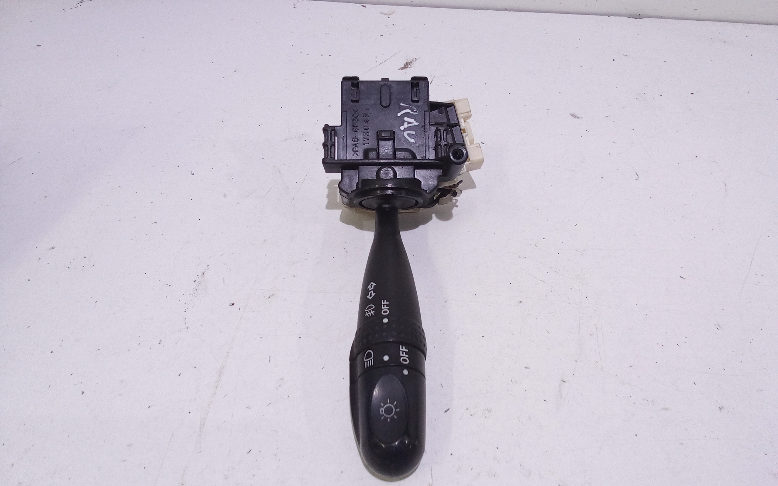 Devioluci sinistro per Toyota Rav4 2 Serie (2000 - 2003)