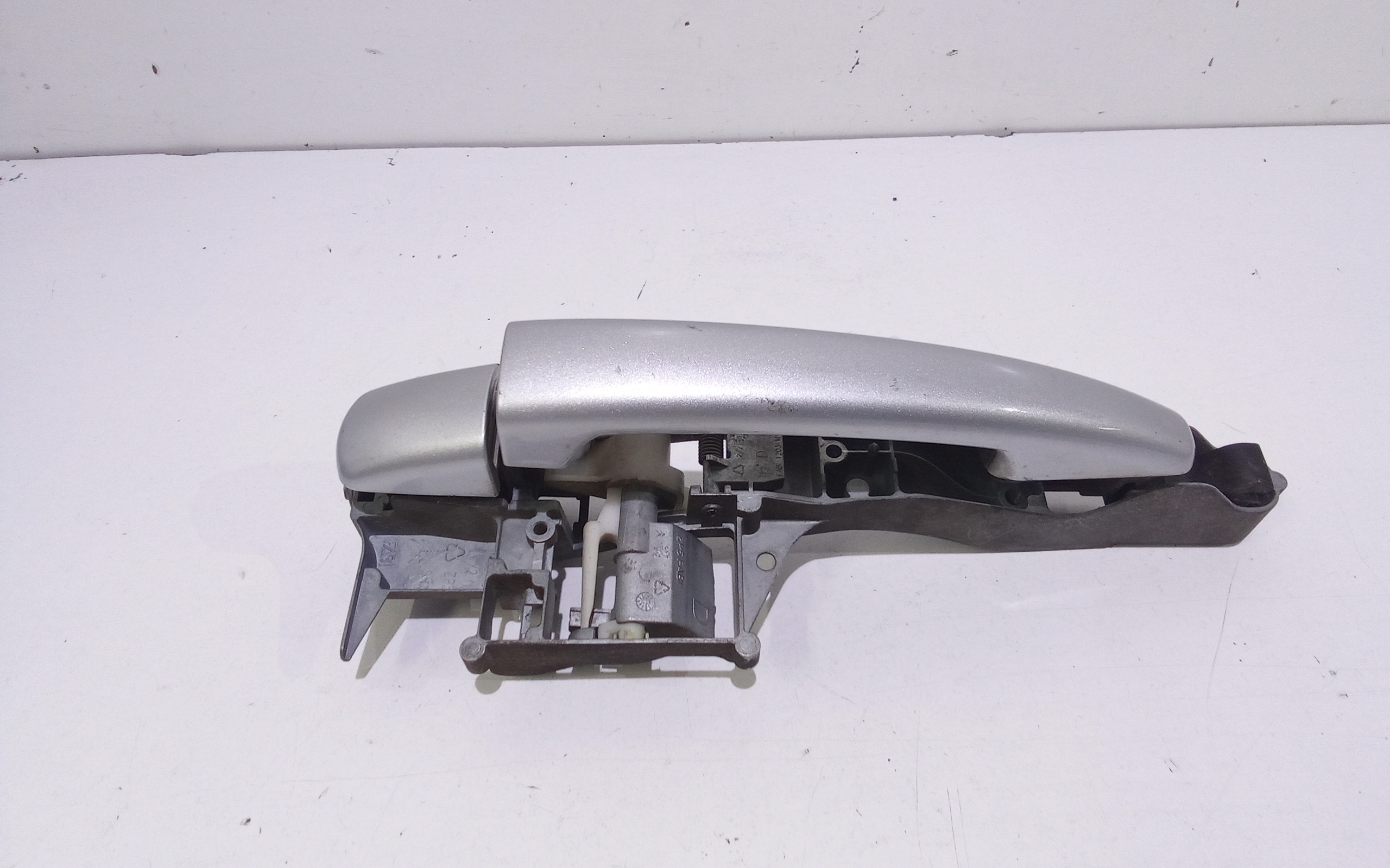 Maniglia esterna Anteriore Destra per Peugeot 207 S. Wagon (2007 - 2009)