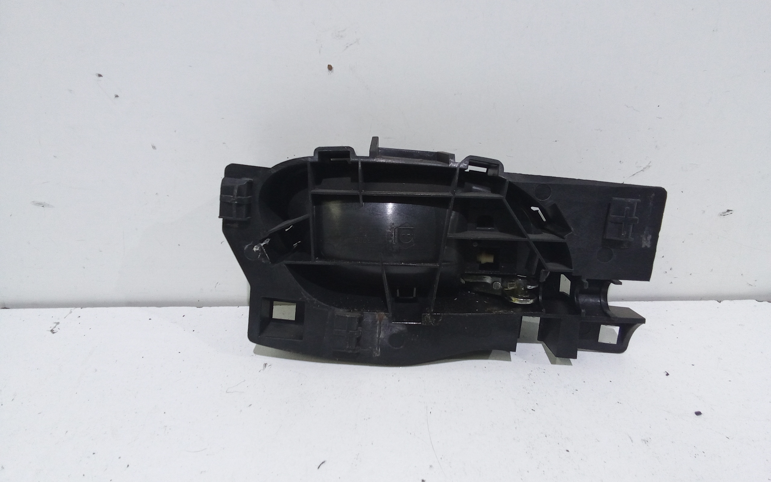 Maniglia interna Posteriore Destra per Peugeot 207 S. Wagon (2007 - 2009)