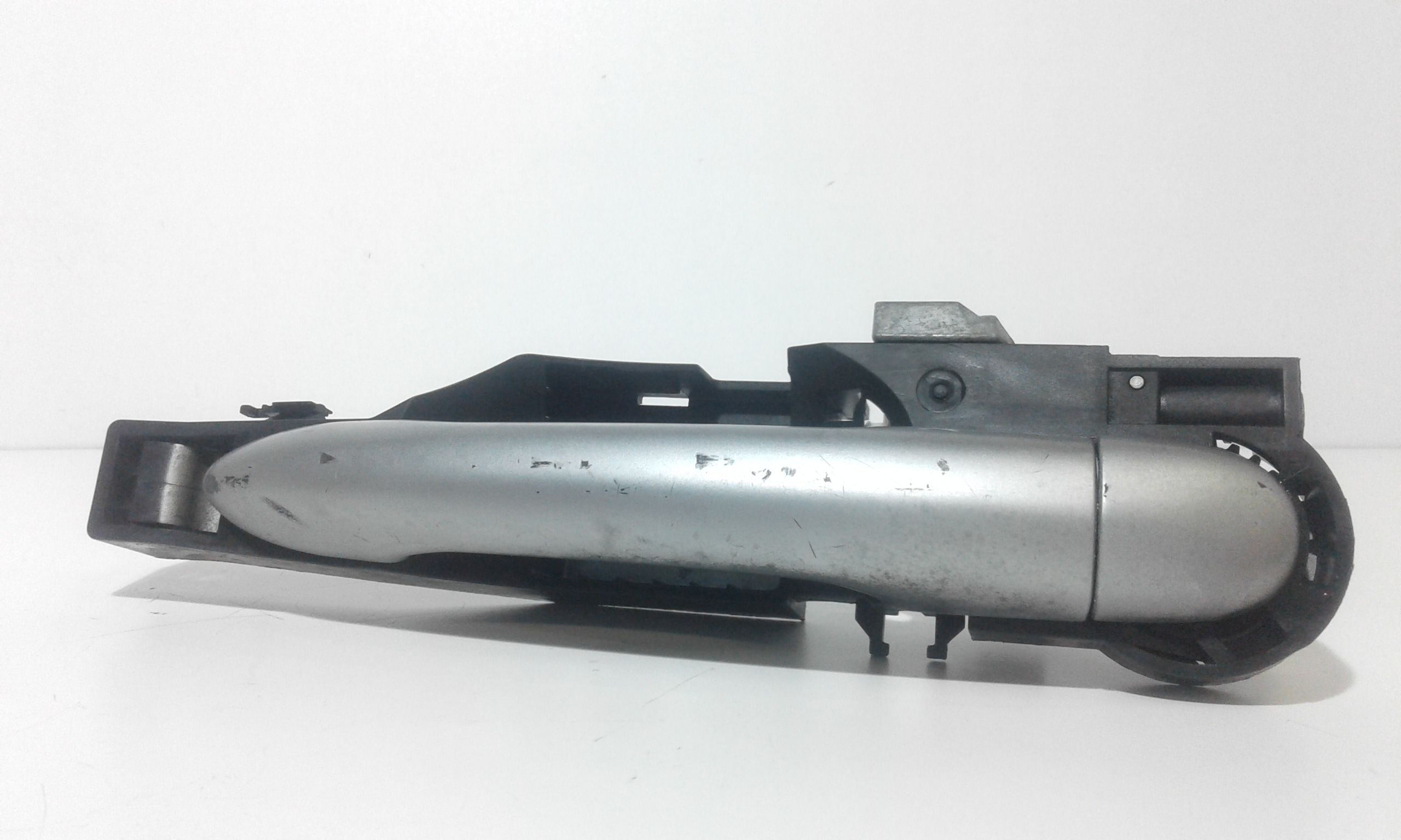 Maniglia esterna Anteriore Destra RENAULT Clio Serie (04>08)