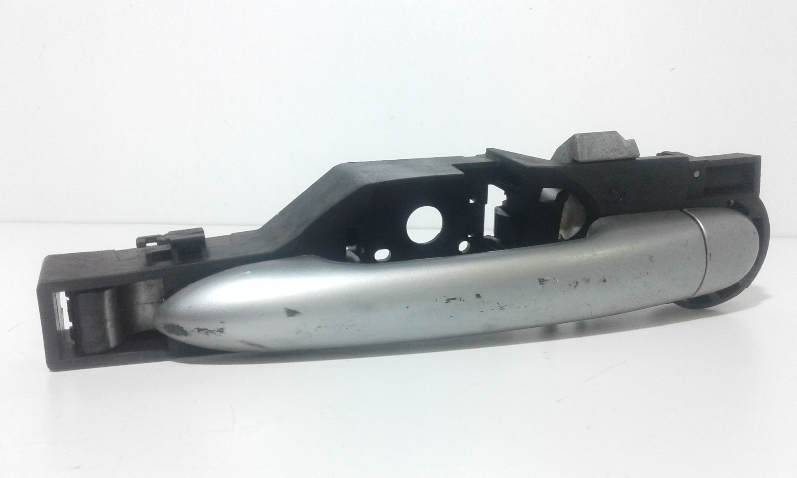 Maniglia esterna Anteriore Destra RENAULT Clio Serie (04>08)