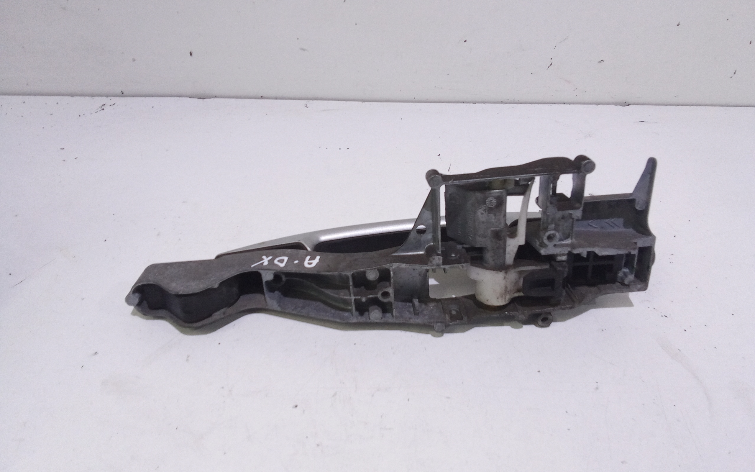 Maniglia esterna Anteriore Destra per Peugeot 207 S. Wagon (2007 - 2009)