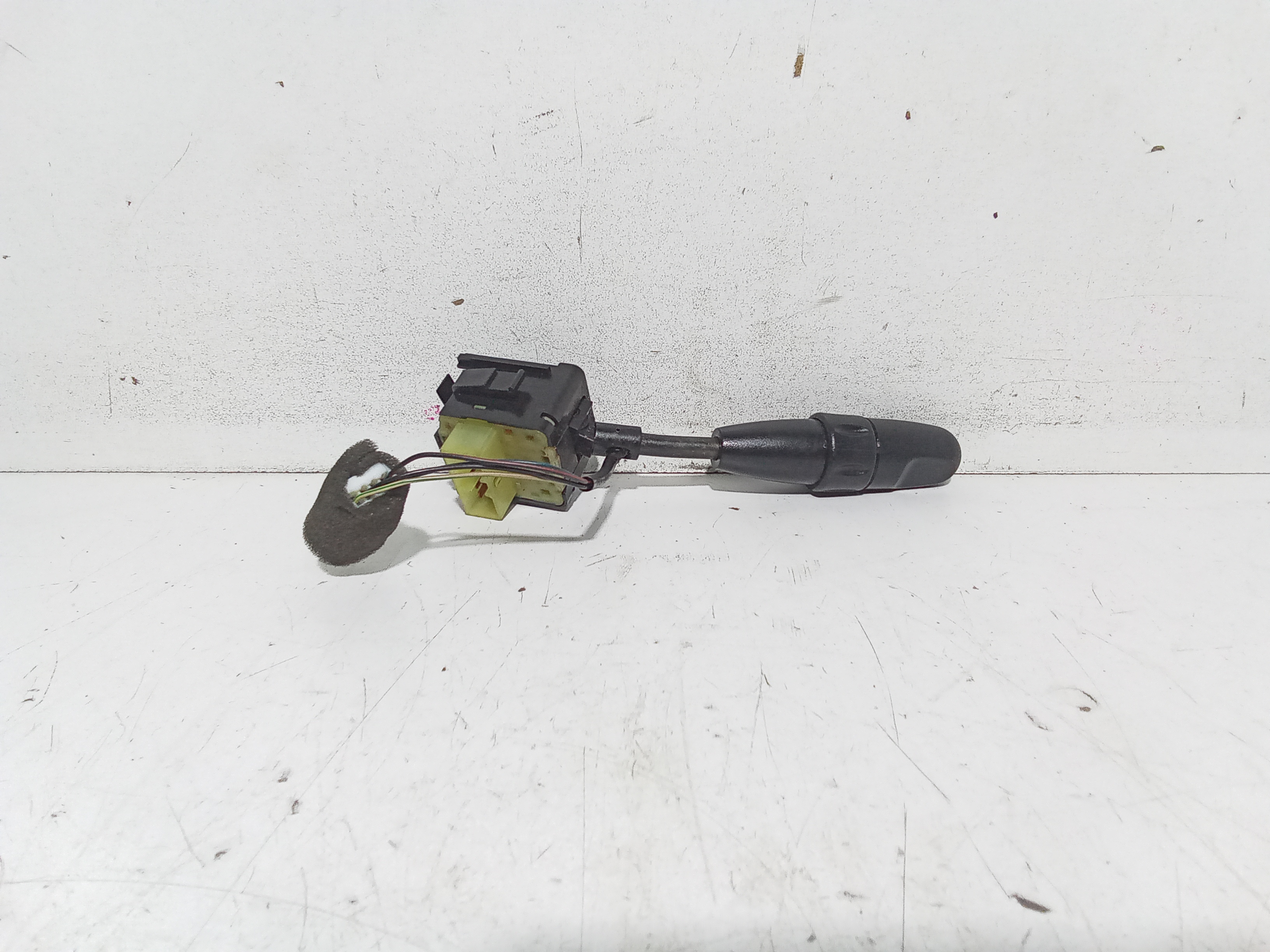 Devioluci destro per Chevrolet Aveo 1 Serie (2006 - 2011)