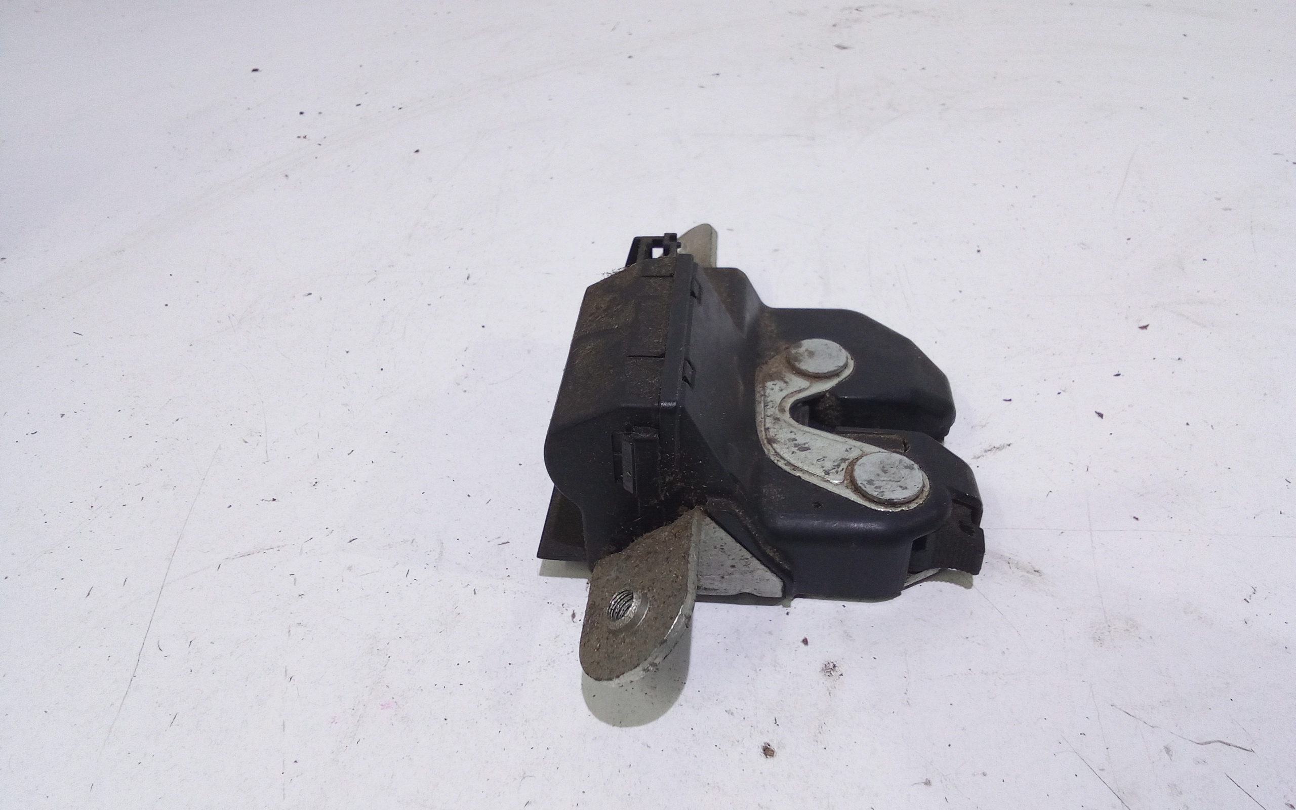 Serratura Cofano Posteriore per Opel Corsa D 3p 1 Serie (2006 - In produzione)