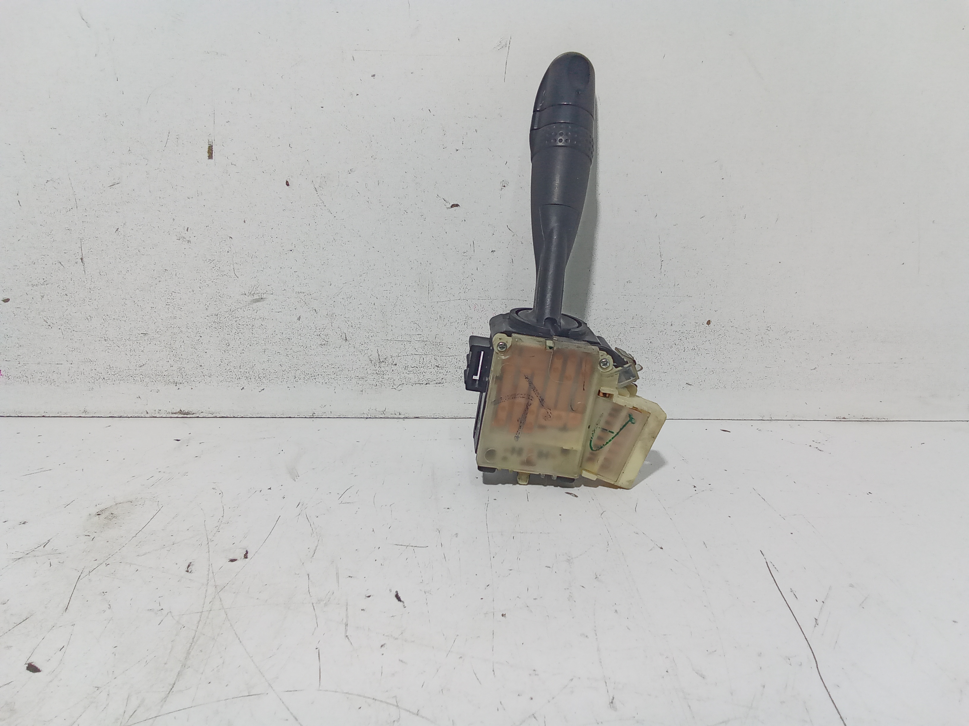 Devioluci sinistro per Suzuki Alto 3 Serie (2008 - In produzione)