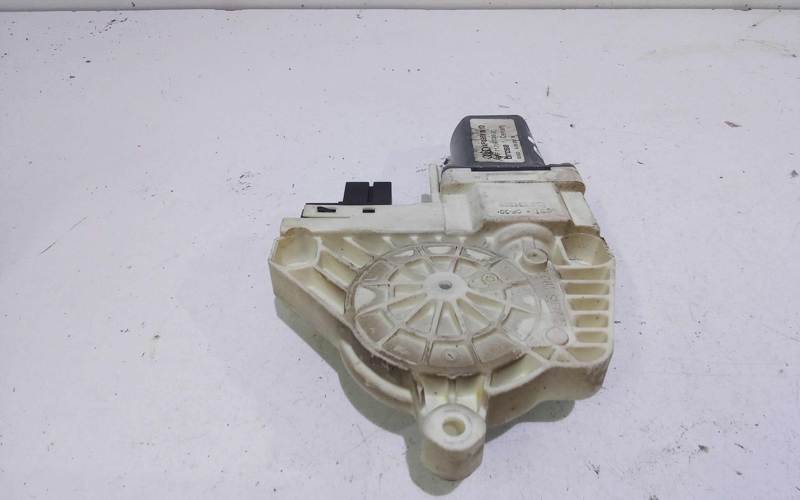 Motorino Alzavetro anteriore Sinistro per Audi A6 Allroad Serie C6 (4fh) (06>12) (2006 - 2012)