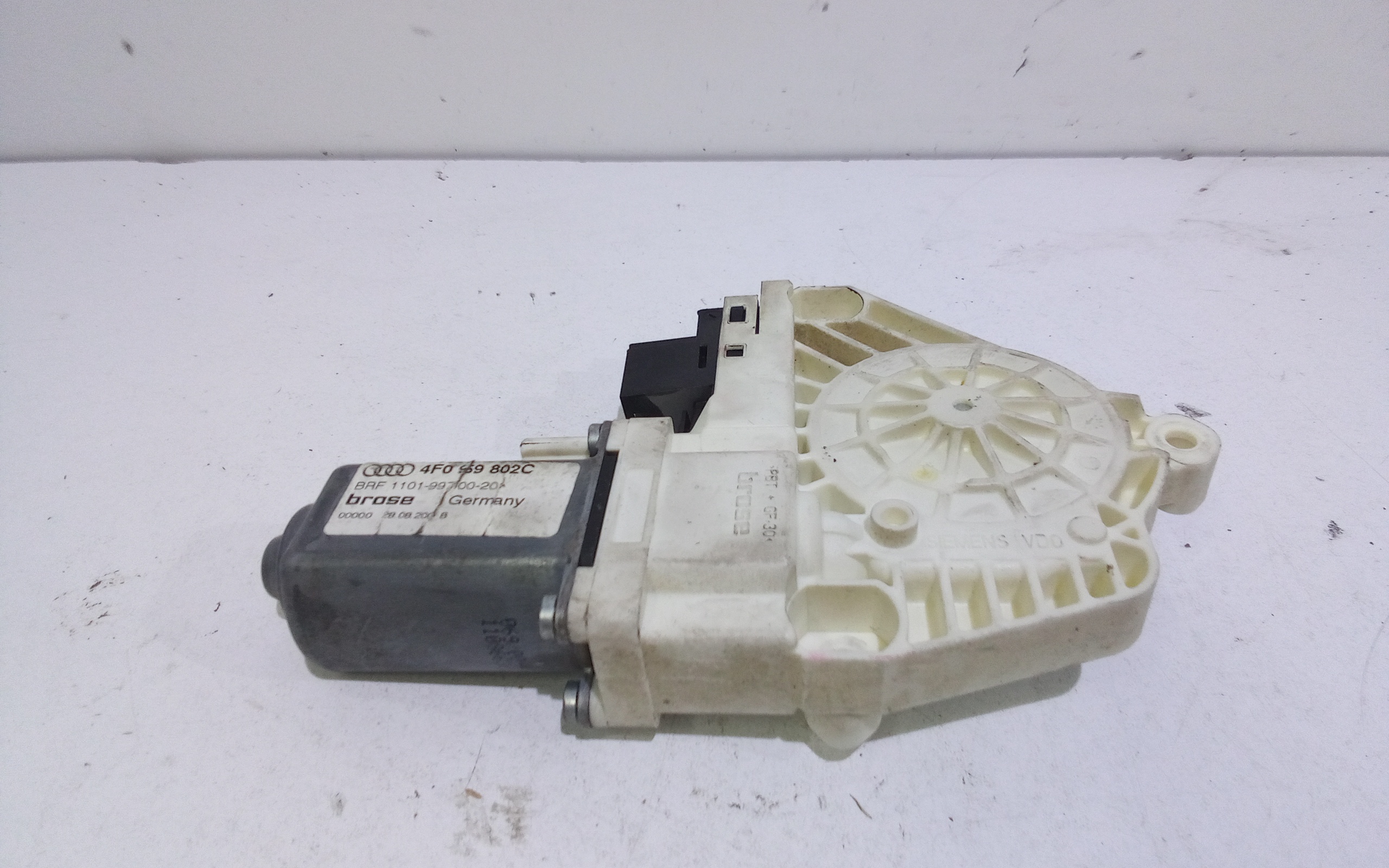 Motorino Alzavetro posteriore destra per Audi A6 Allroad Serie C6 (4fh) (06>12) (2006 - 2012)