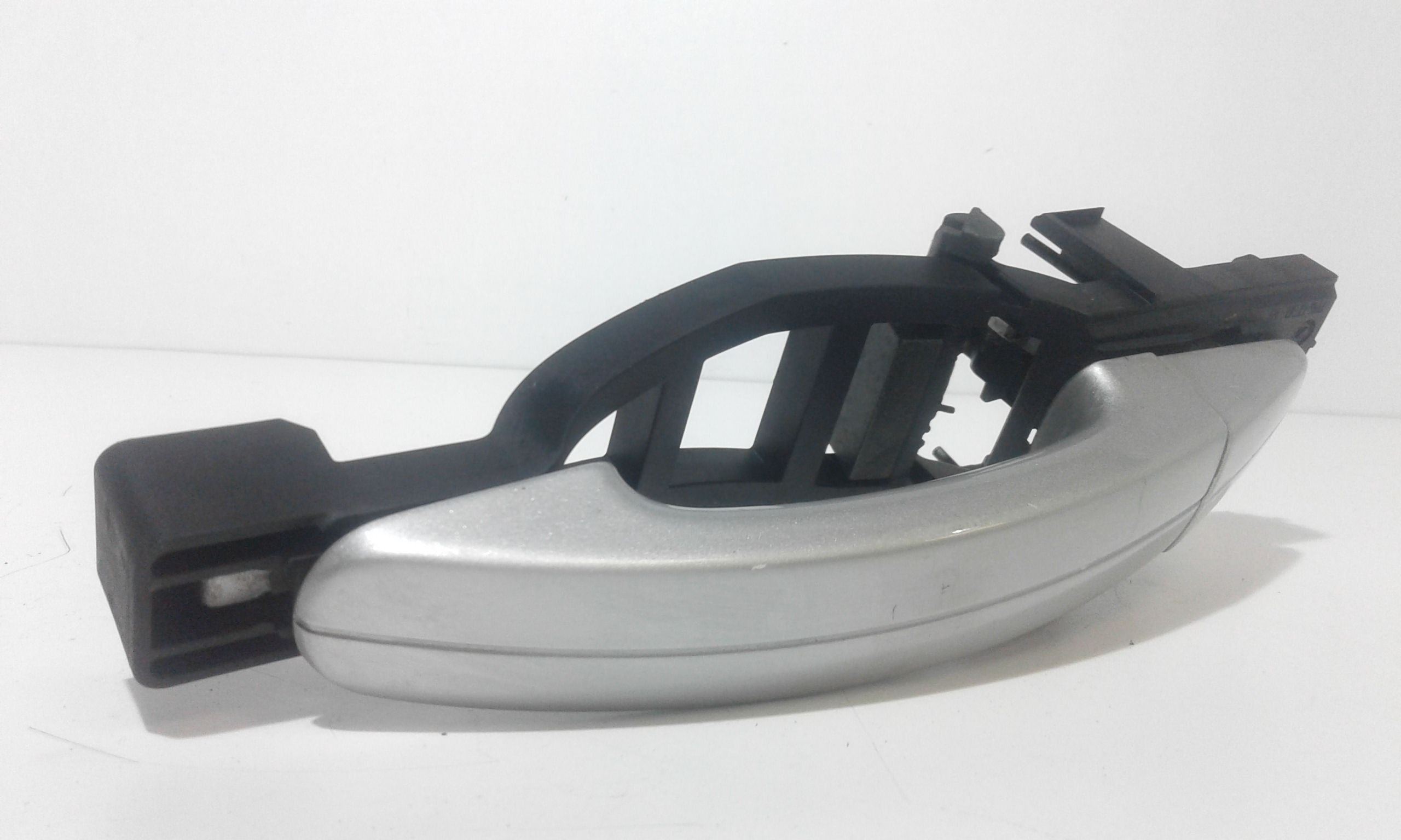 Maniglia esterna Anteriore Destra FORD C - Max Serie (03>07)