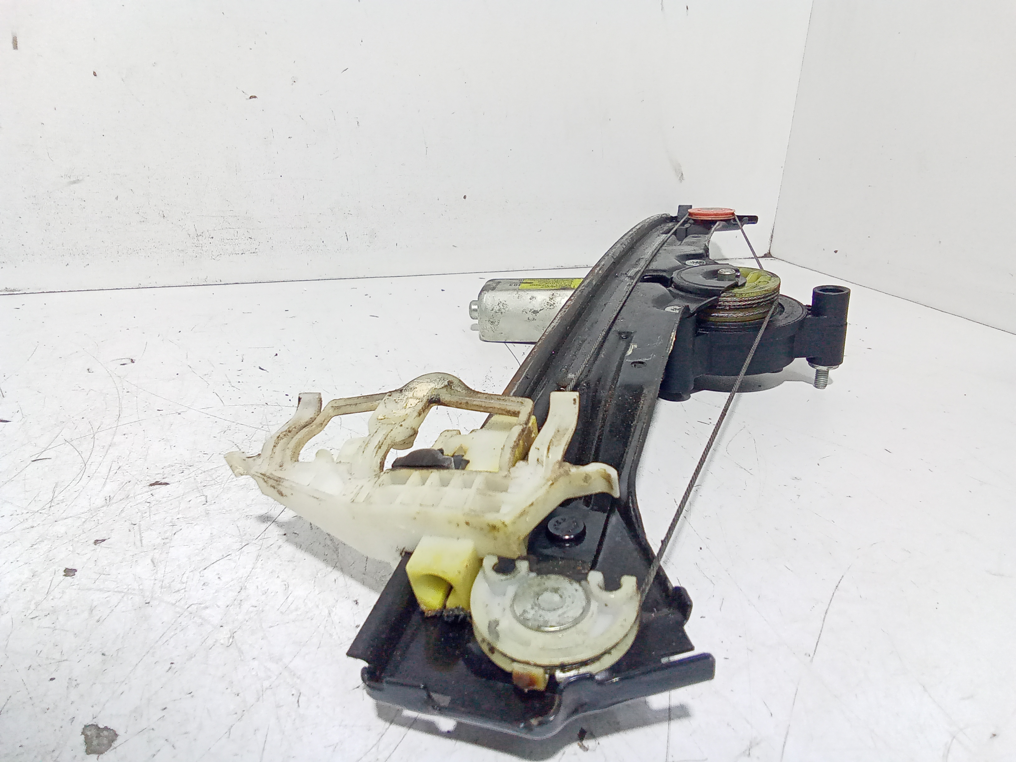 Motorino Alzavetro anteriore destra per Fiat Bravo 2 Serie (2007 - 2010)