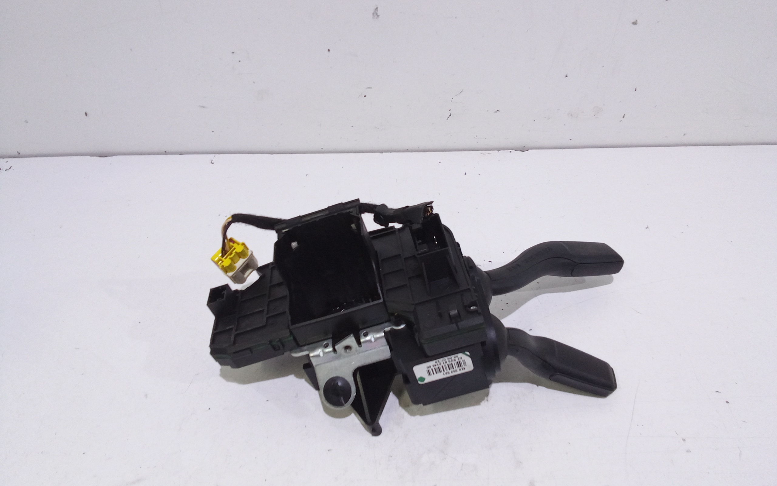 Devioluci sinistro per Audi A4 Avant (8ed) (04>08) (2004 - 2008)