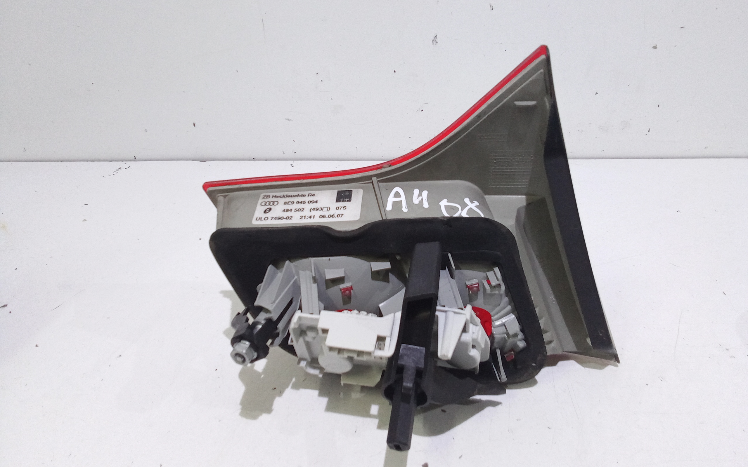 Stop Posteriore Destro Integrato nel Portello per Audi A4 Avant (8ed) (04>08) (2004 - 2008)