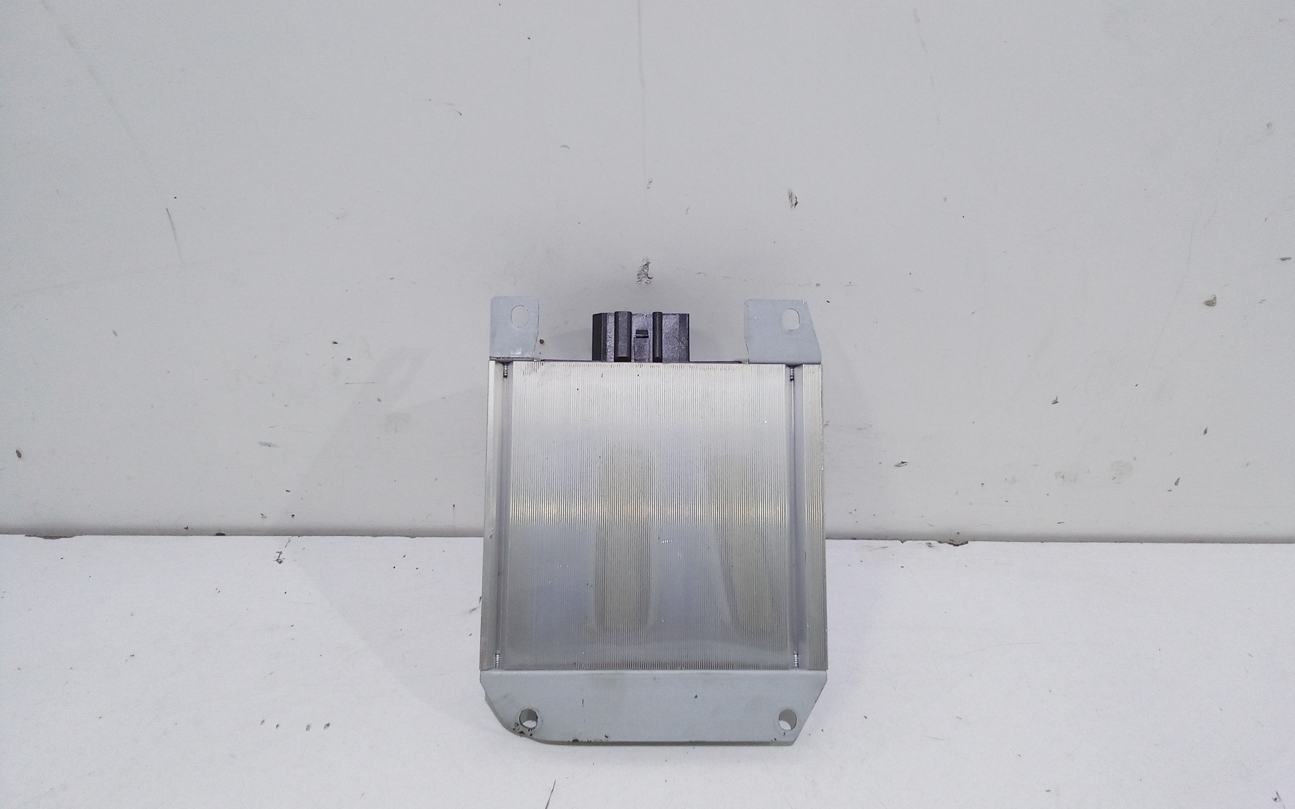 Amplificatore autoradio per Audi A4 Avant (8ed) (04>08) (2004 - 2008)