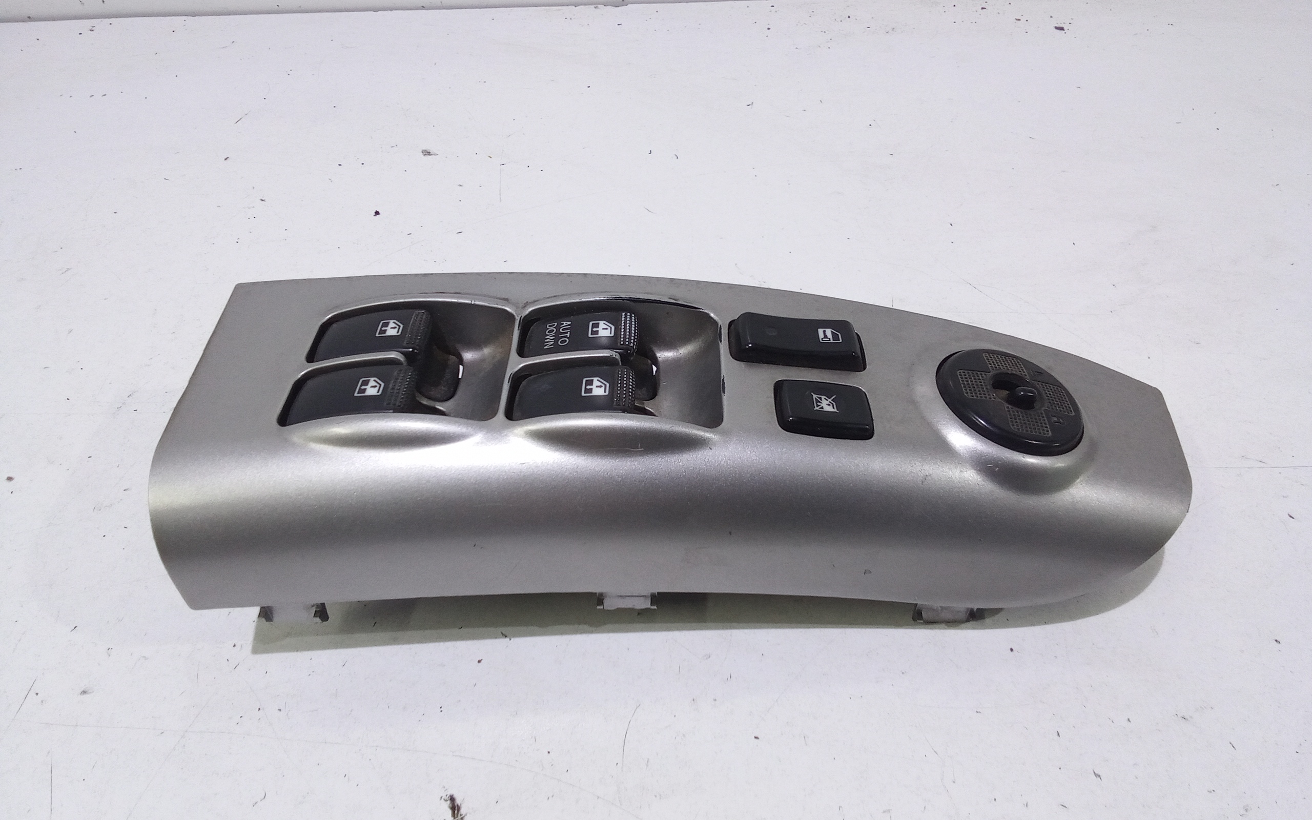 Pulsantiera anteriore sinistra Guida per Kia Sportage Serie (04>10) (2004 - 2010)