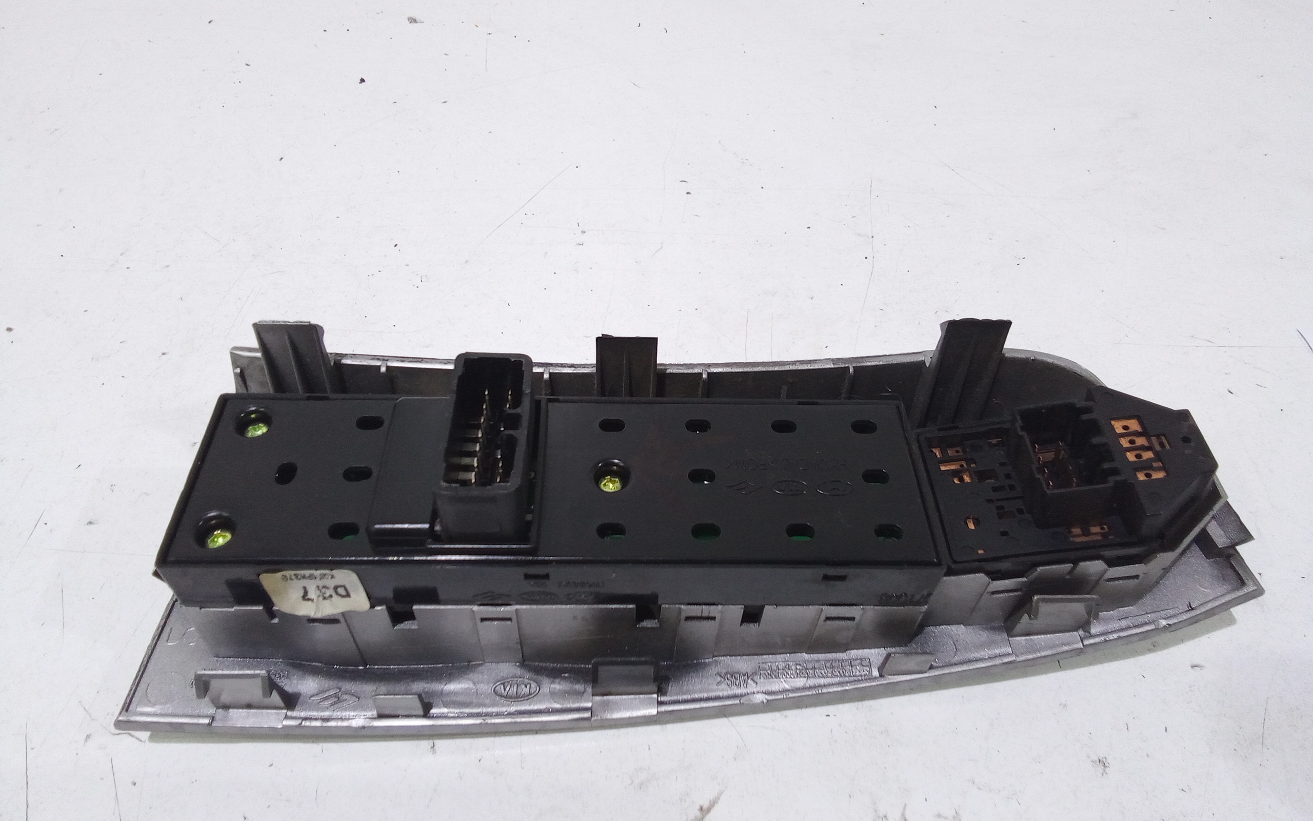 Pulsantiera anteriore sinistra Guida per Kia Sportage Serie (04>10) (2004 - 2010)