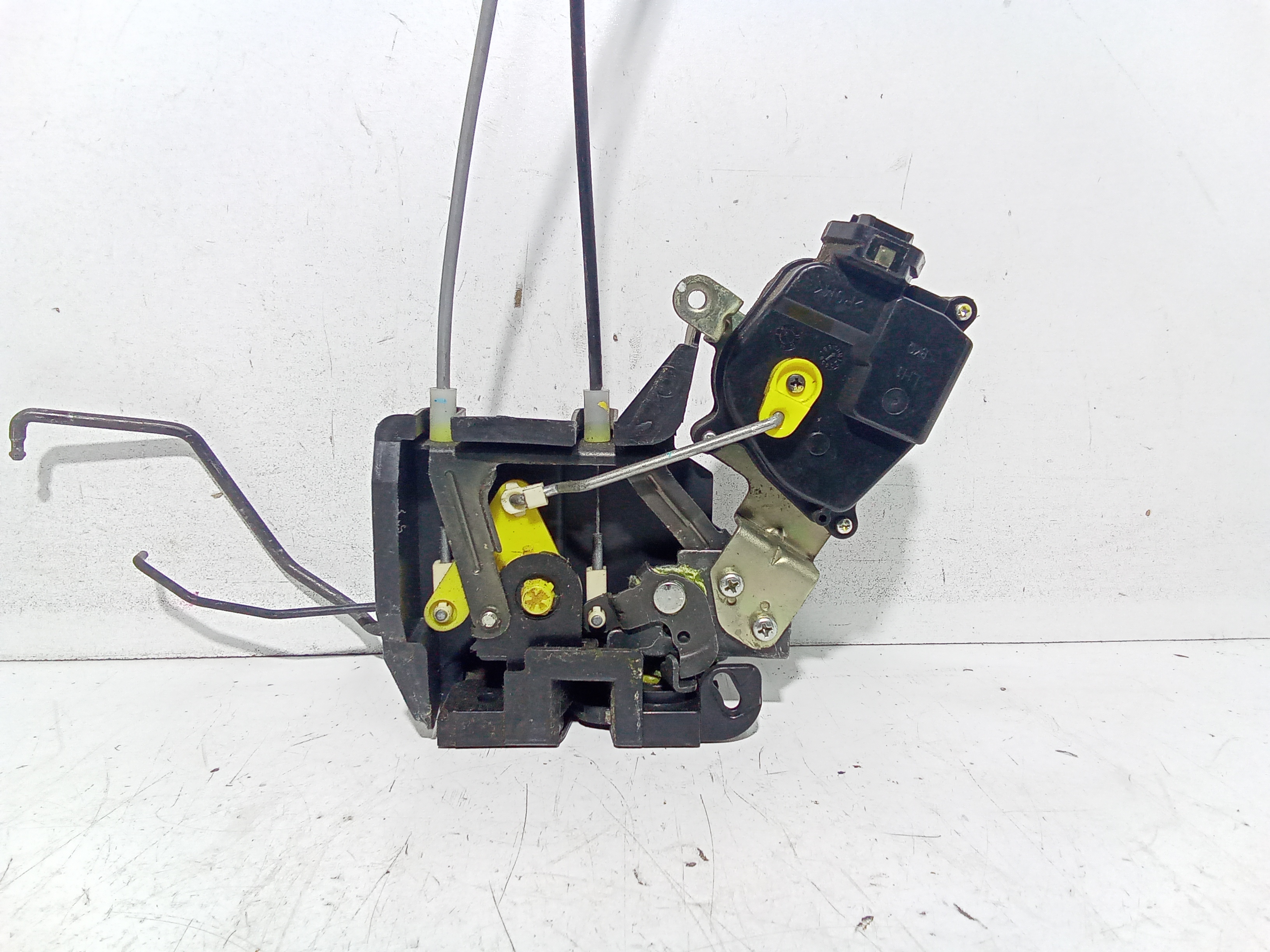 Serratura Anteriore Sinistra per Kia Rio 3 Serie (2005 - 2011)