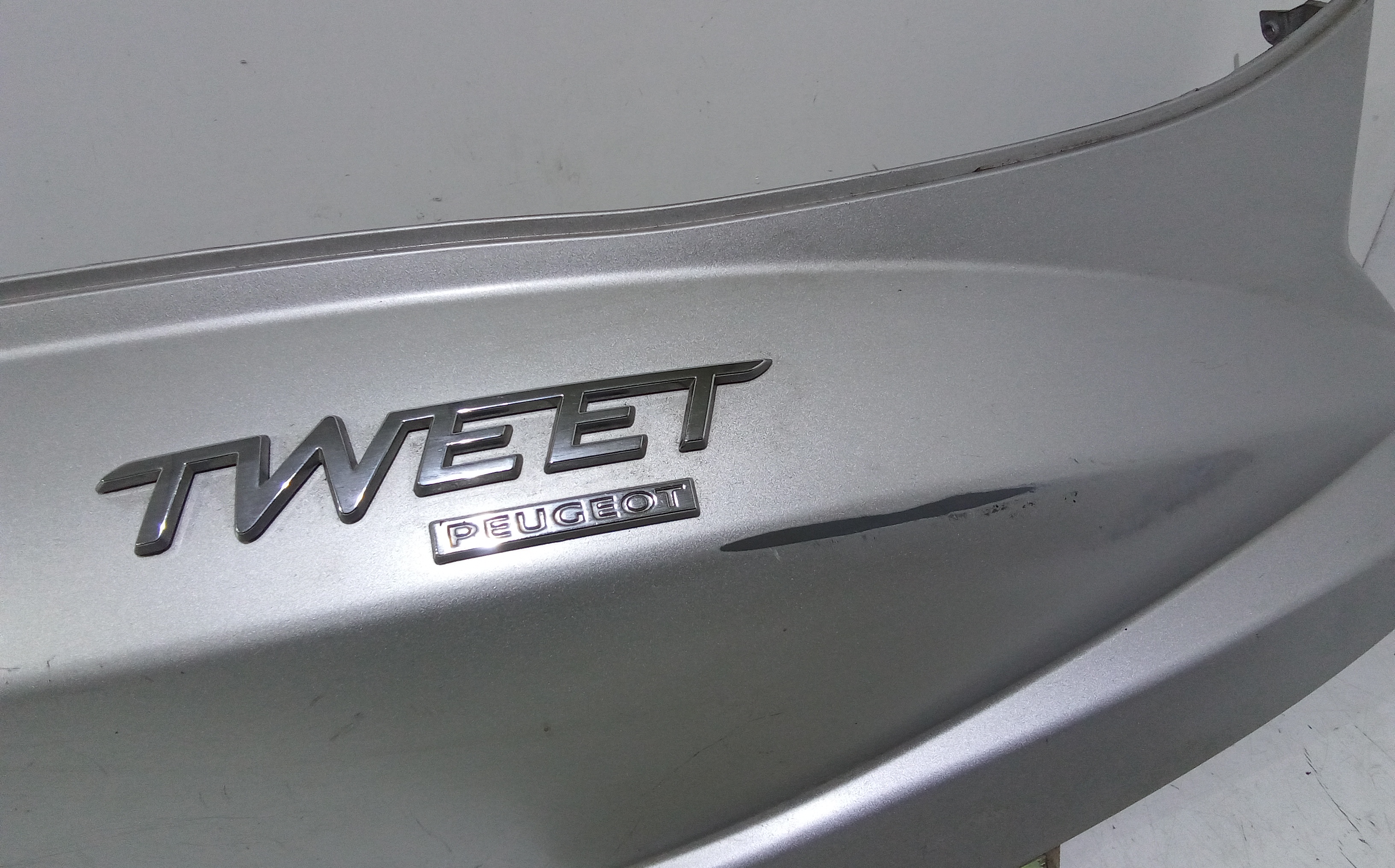 Carena posteriore DX per Peugeot Tweet 125cc (2010 - 2014)