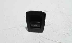 Pulsantiera Posteriore Destra per Bmw Serie 1 Serie (e87) (04>07) (2004 - 2007)