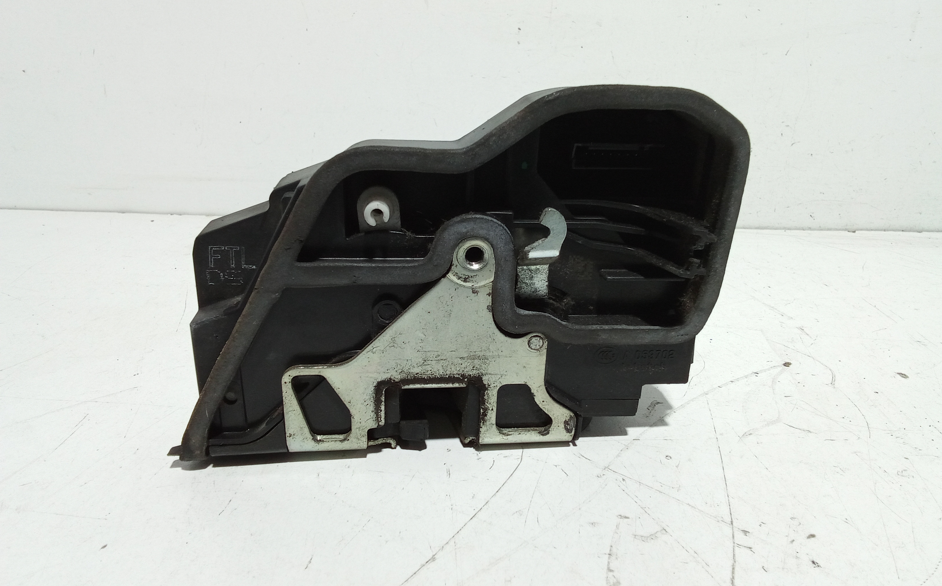 Serratura Anteriore Sinistra per Bmw Serie 1 Serie (e87) (04>07) (2004 - 2007)