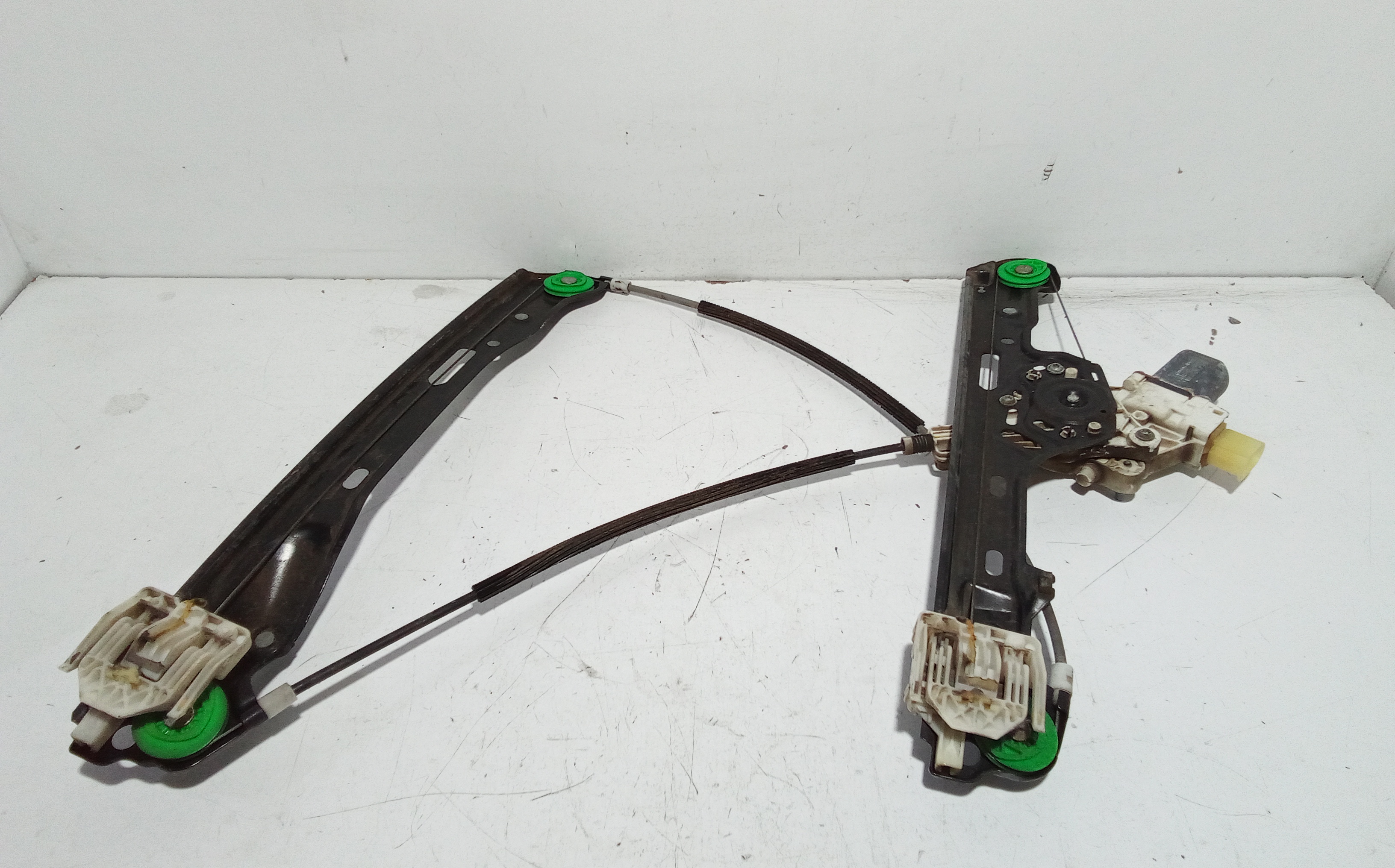 Cremagliera anteriore sinistra Guida per Bmw Serie 1 Serie (e87) (04>07) (2004 - 2007)