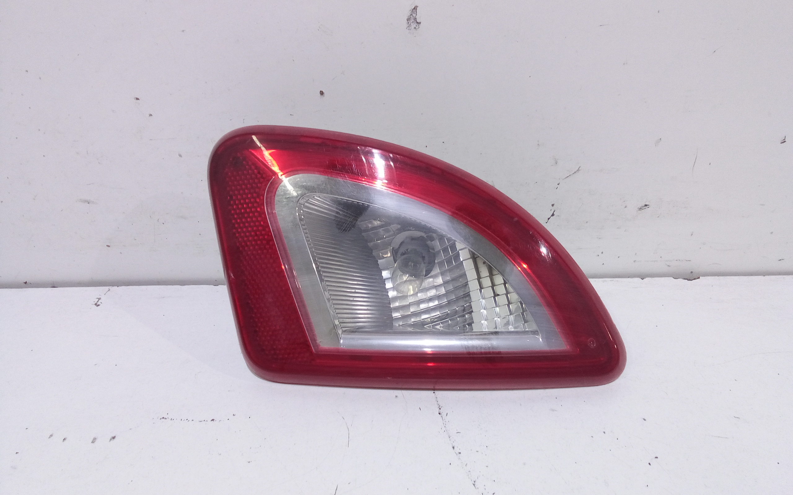 Stop posteriore destro a led integrato nel portello per Renault Twingo Ii Serie  (07>14) (2007 - 2014)