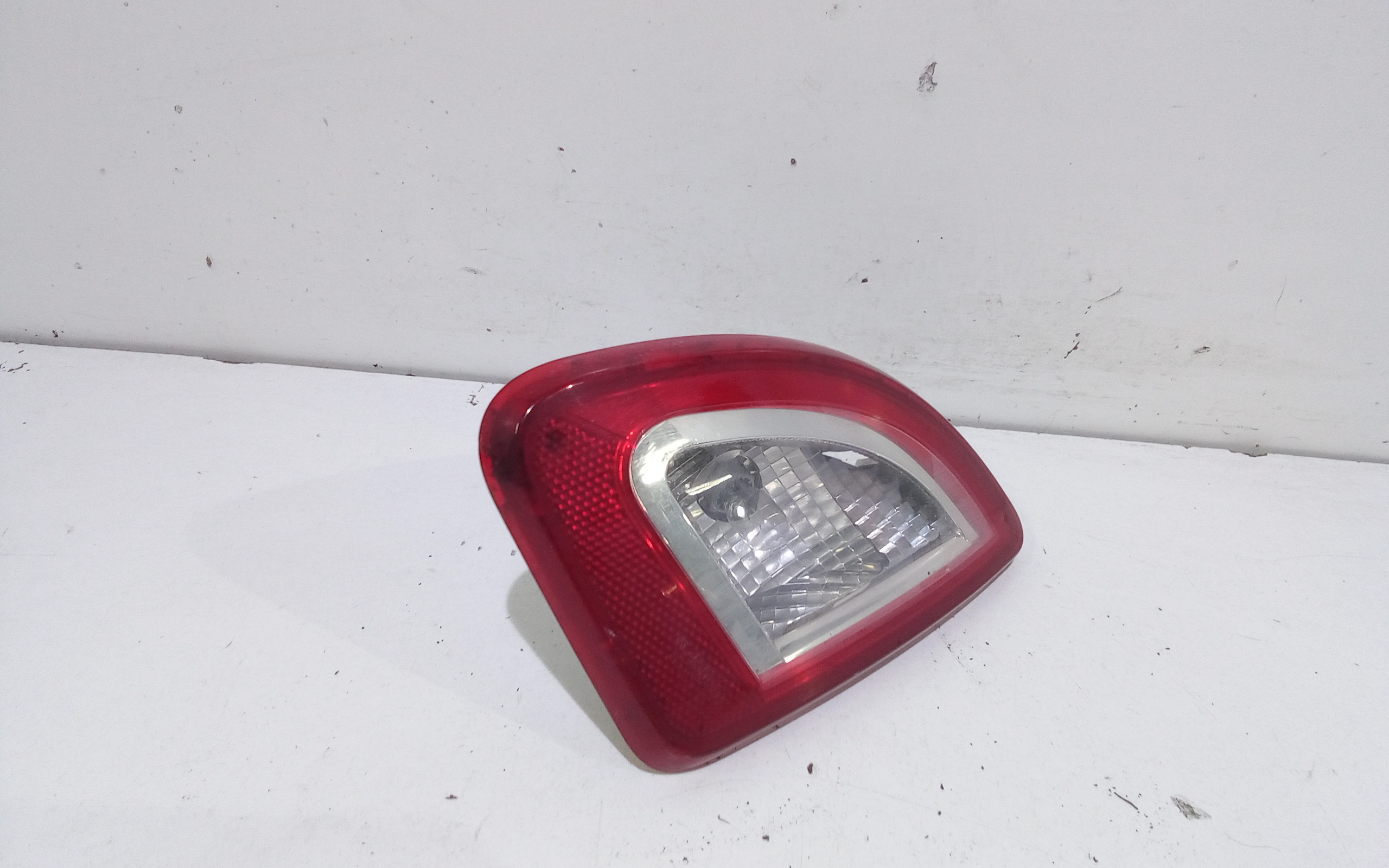 Stop posteriore destro a led integrato nel portello per Renault Twingo Ii Serie  (07>14) (2007 - 2014)