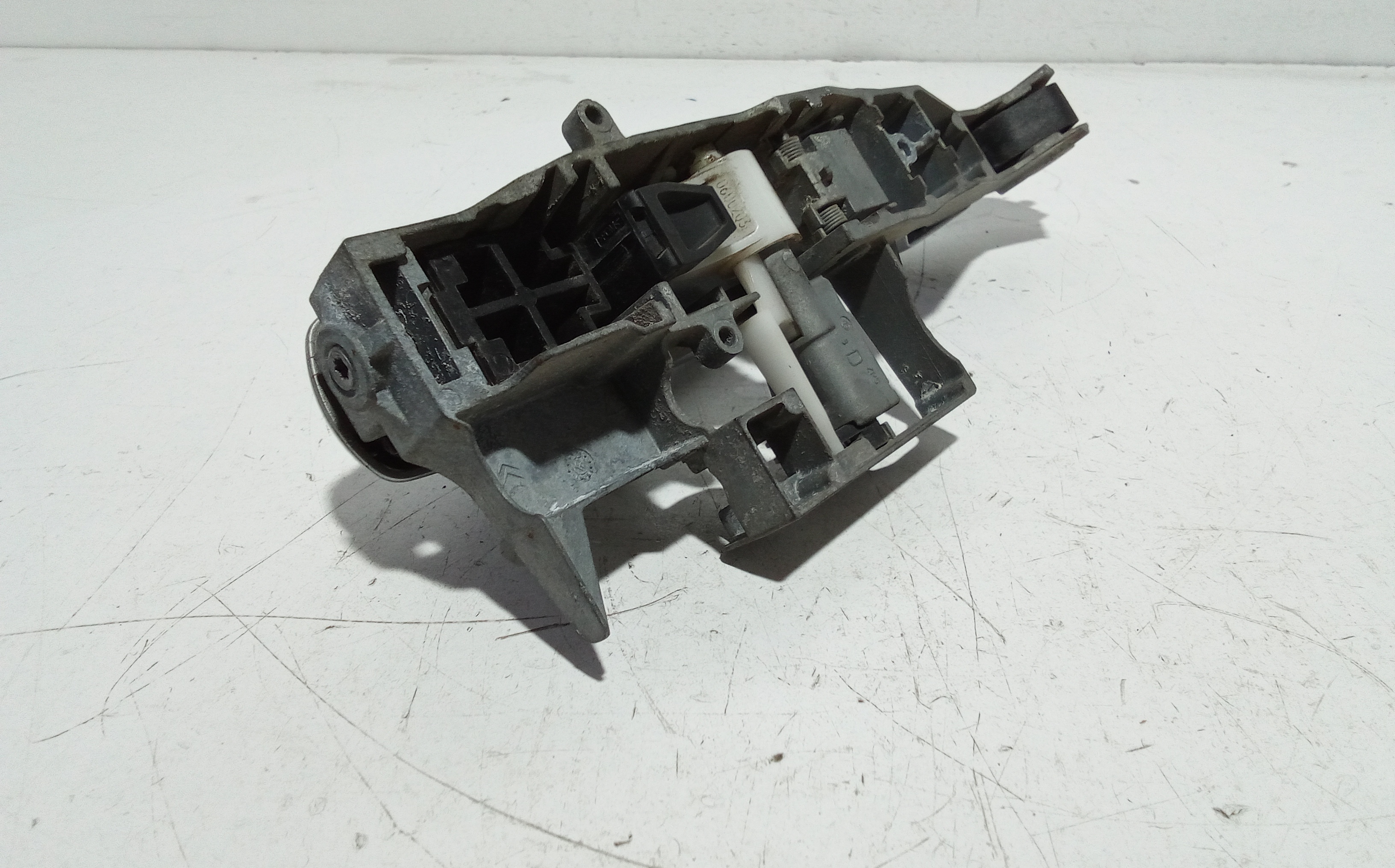 Maniglia esterna Posteriore Sinistra per Peugeot 3008 Serie (09>16) (2009 - 2016)