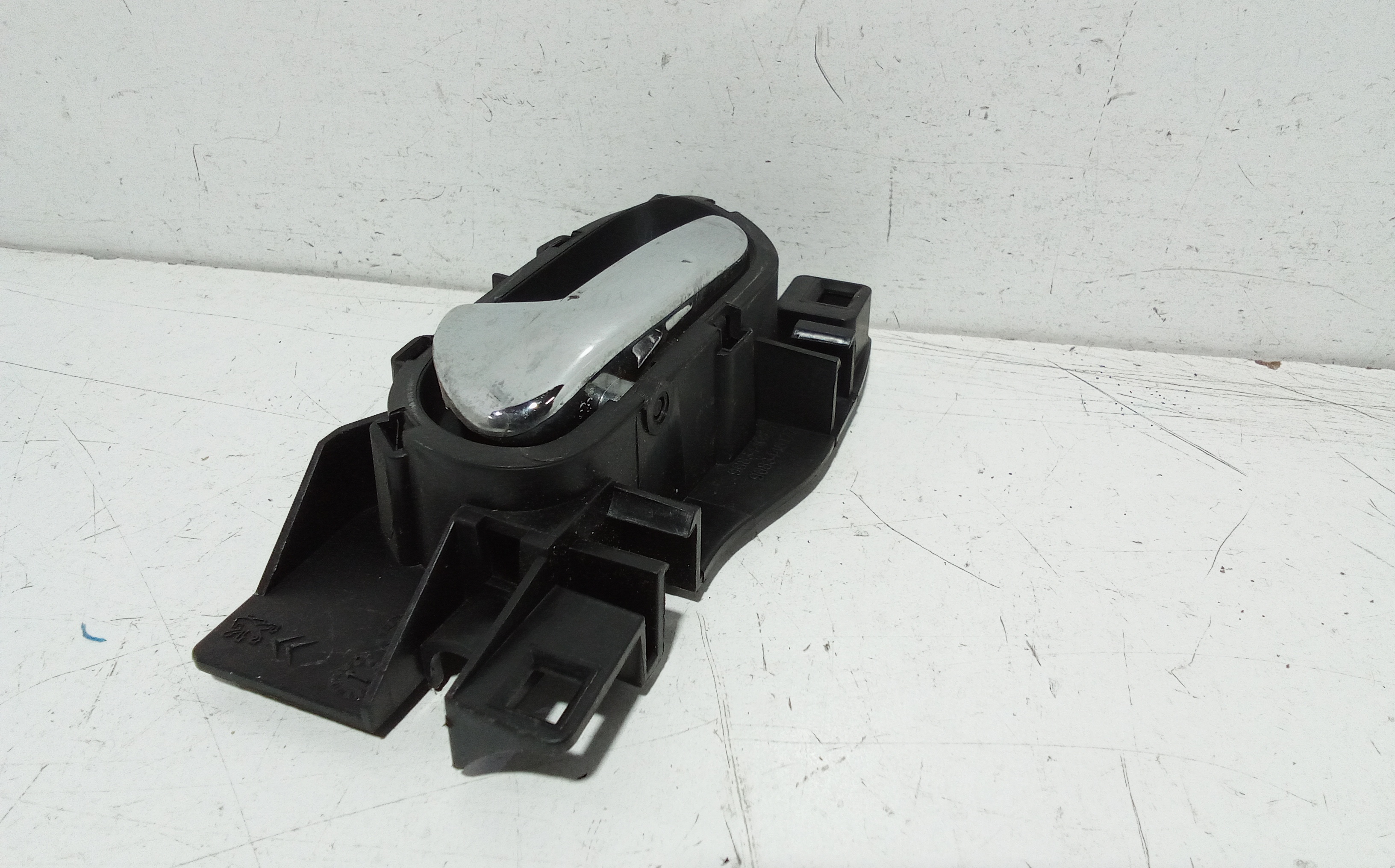 Maniglia interna Posteriore Sinistra per Peugeot 3008 Serie (09>16) (2009 - 2016)