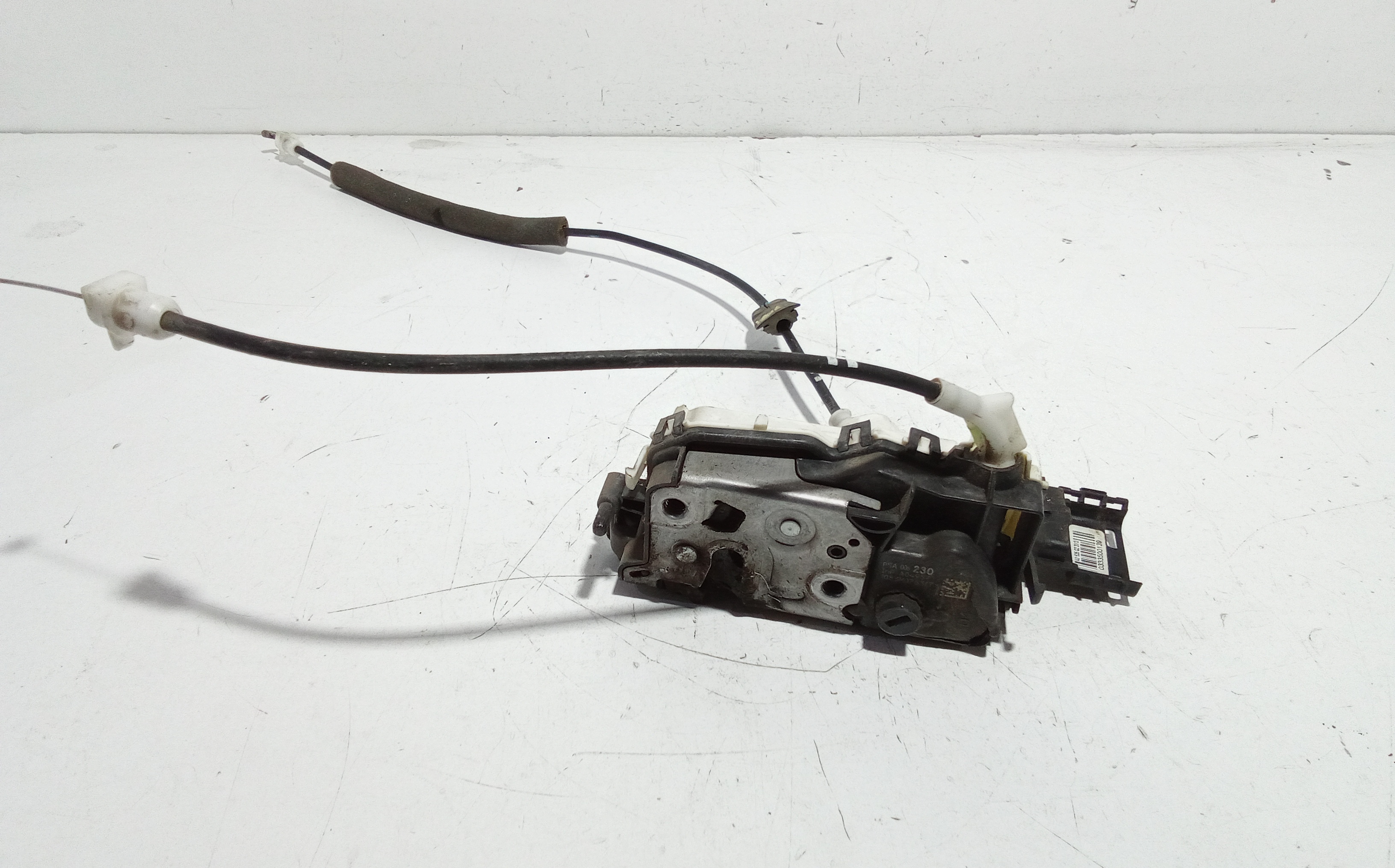 Serratura Anteriore Destra per Peugeot 3008 Serie (09>16) (2009 - 2016)