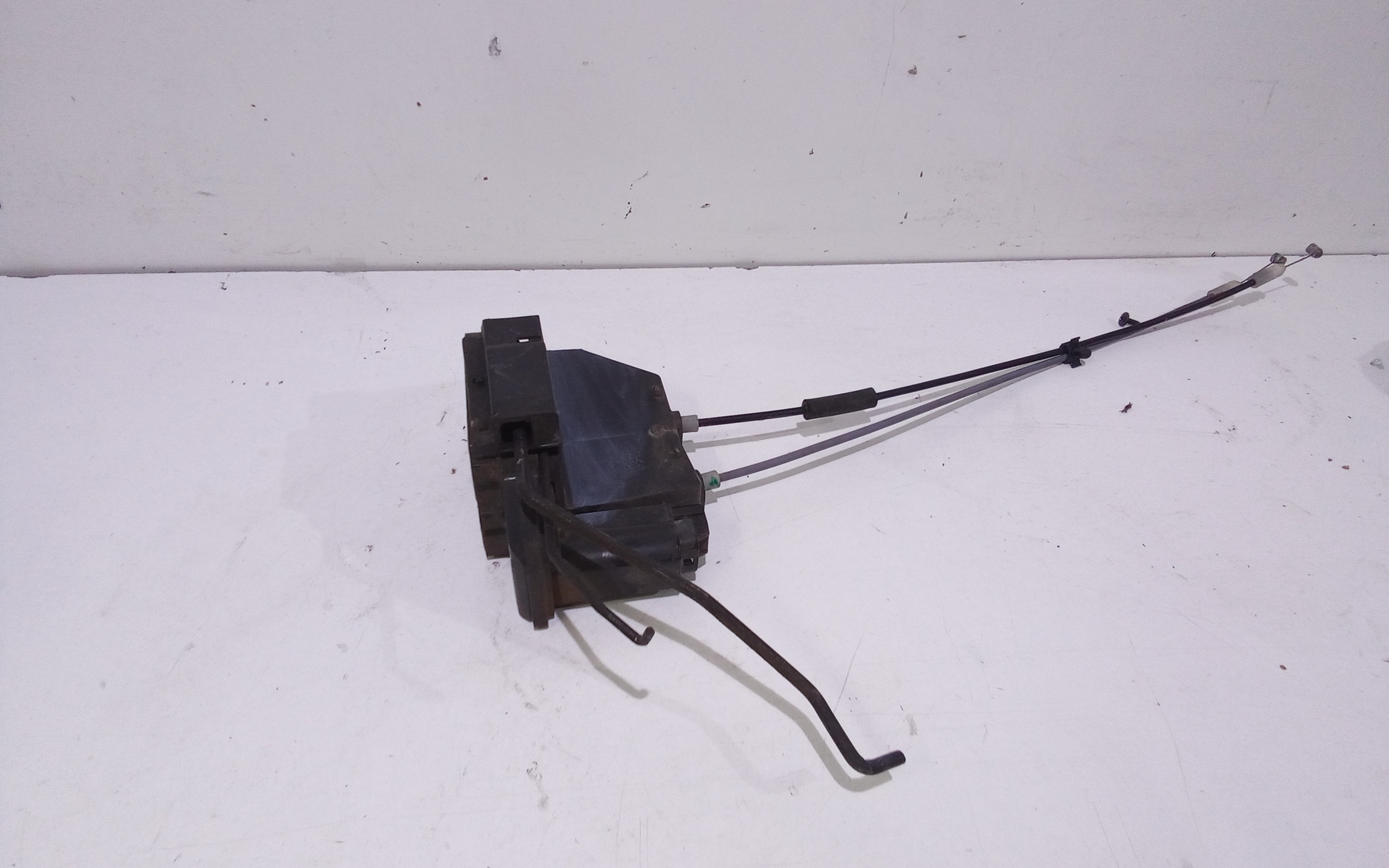 Serratura Anteriore Sinistra per Hyundai I10 1 Serie (2007 - 2011)