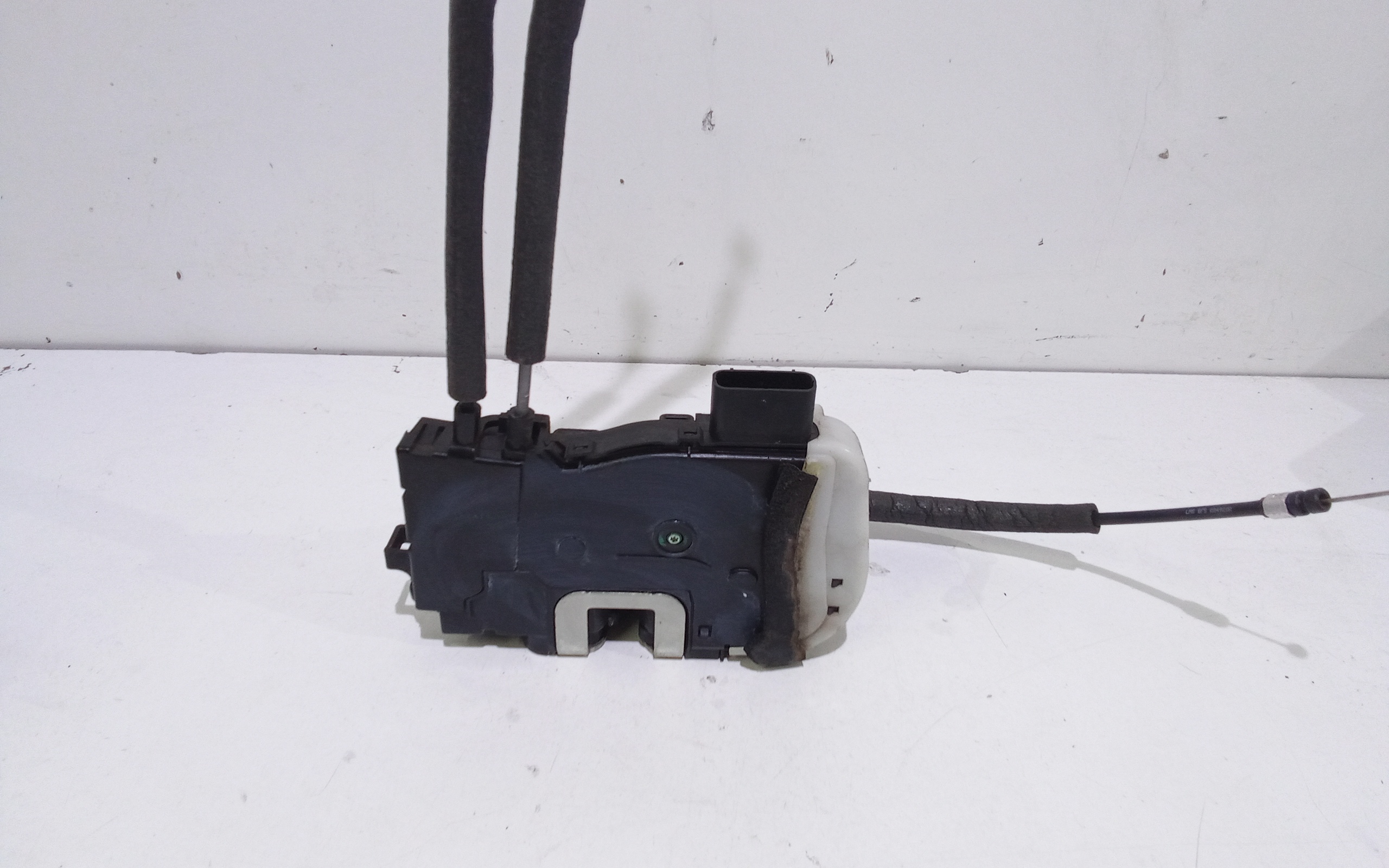 Serratura Anteriore Destra per Hyundai Ix35 1 Serie (2010 - In produzione)