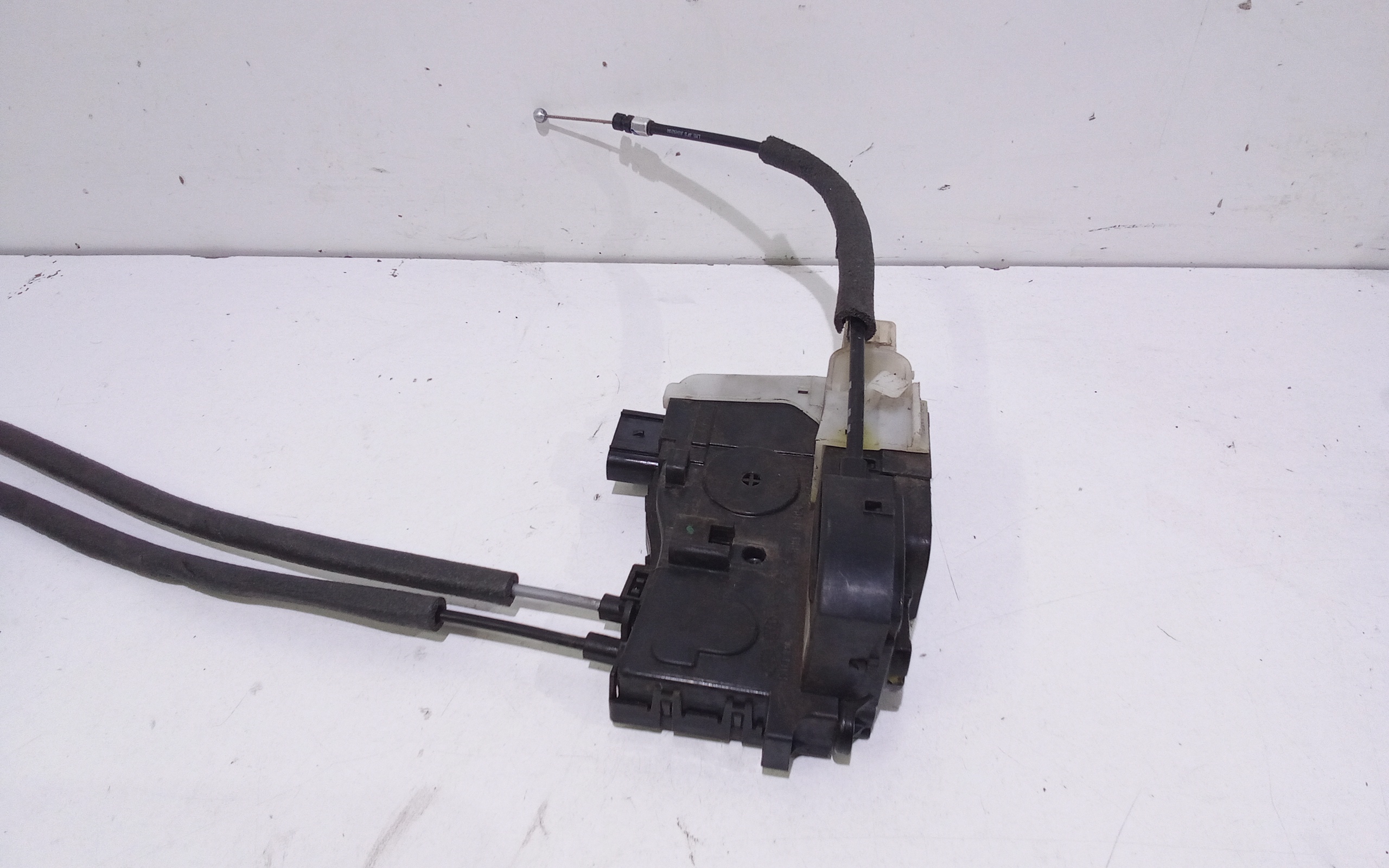 Serratura Anteriore Sinistra per Hyundai Ix35 1 Serie (2010 - In produzione)