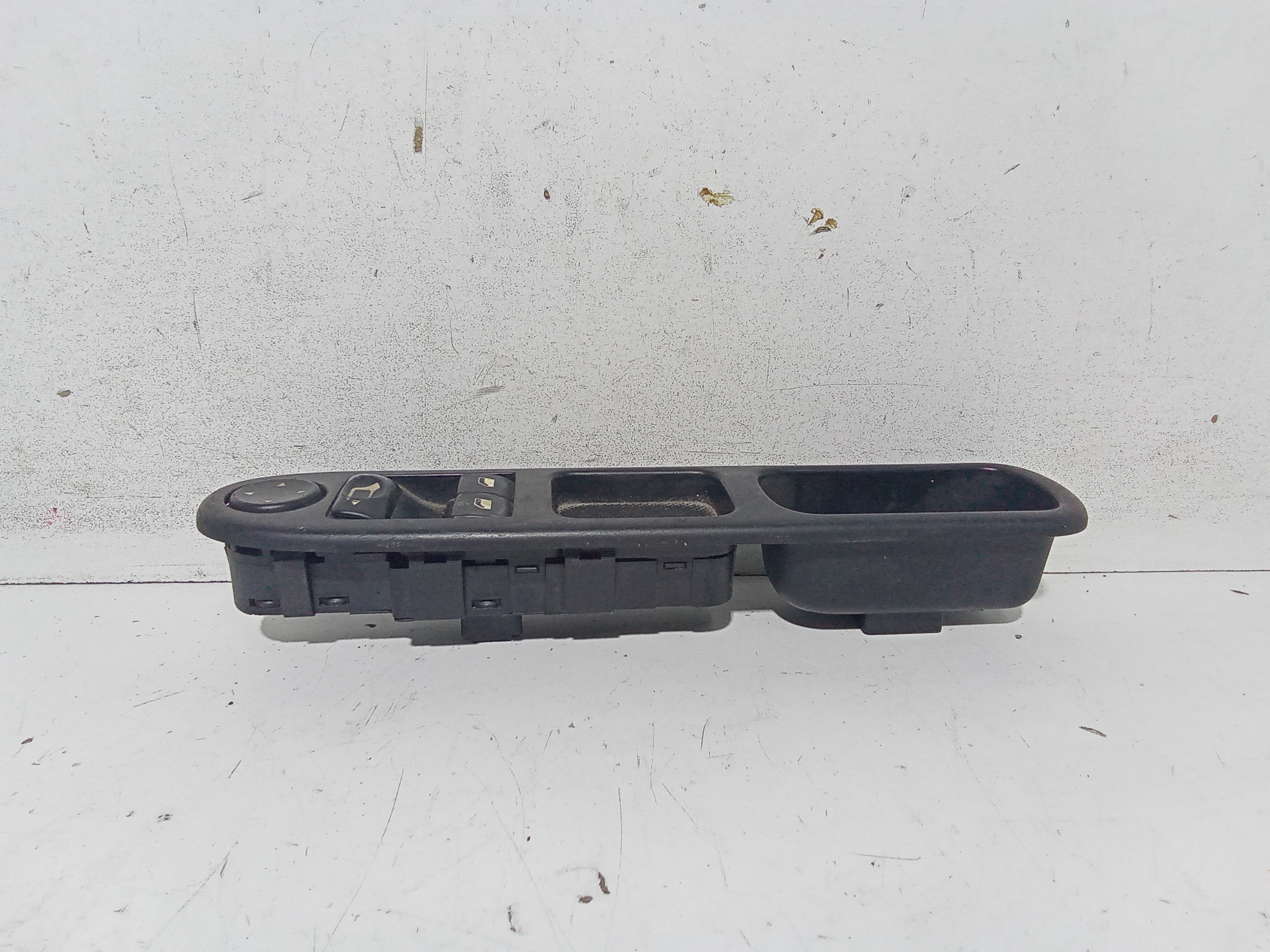 Pulsantiera anteriore sinistra Guida per Peugeot 307 Cabrio (2003 - 2005)