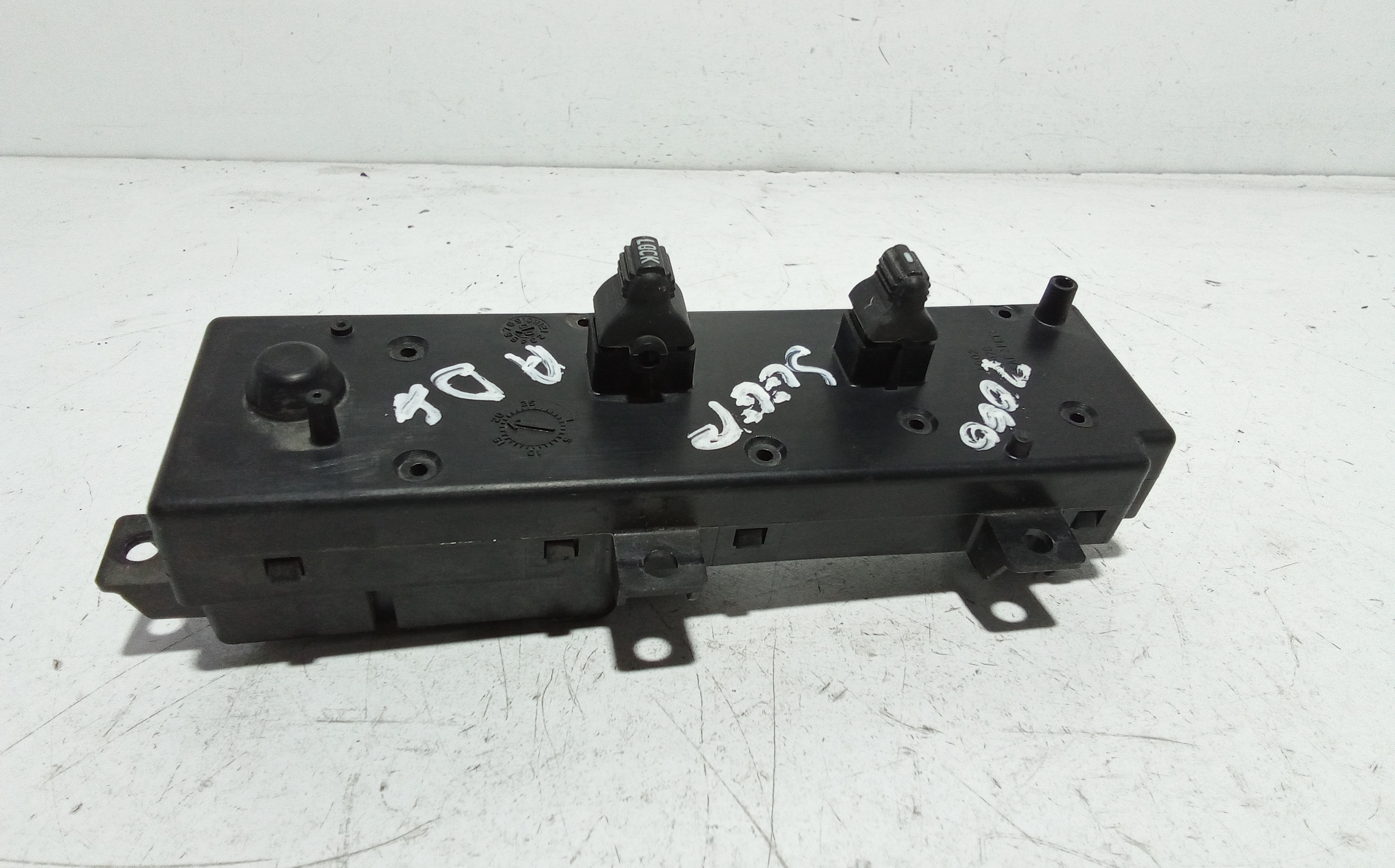 Pulsantiera Anteriore Destra Passeggero per Jeep Grand Cherokee 2 Serie (1999 - 2004)