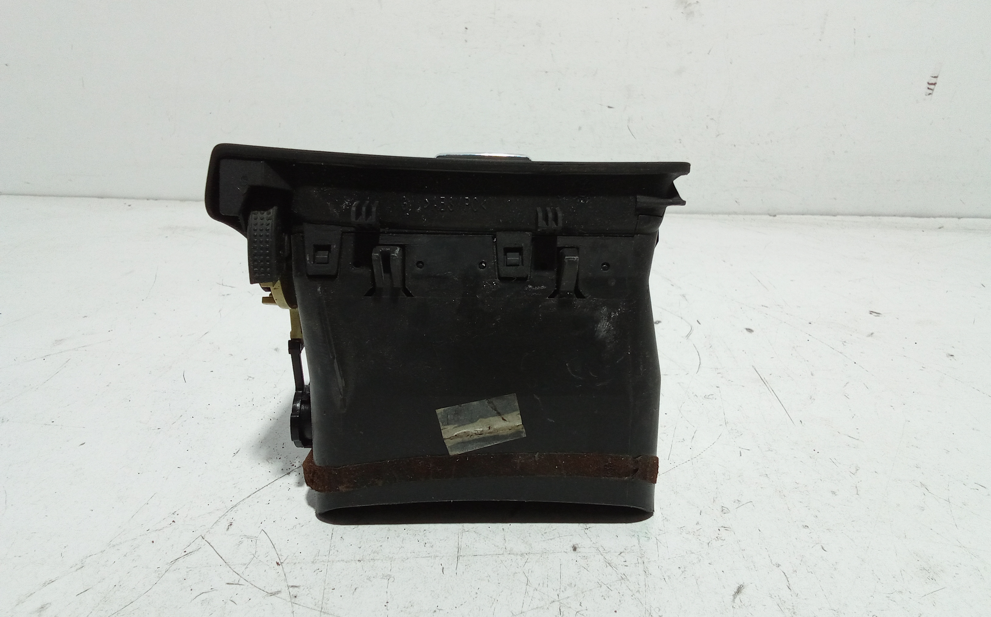 Bocchetta aria cruscotto lato guida per Toyota Corolla Berlina 2 Serie (2000 - 2002)