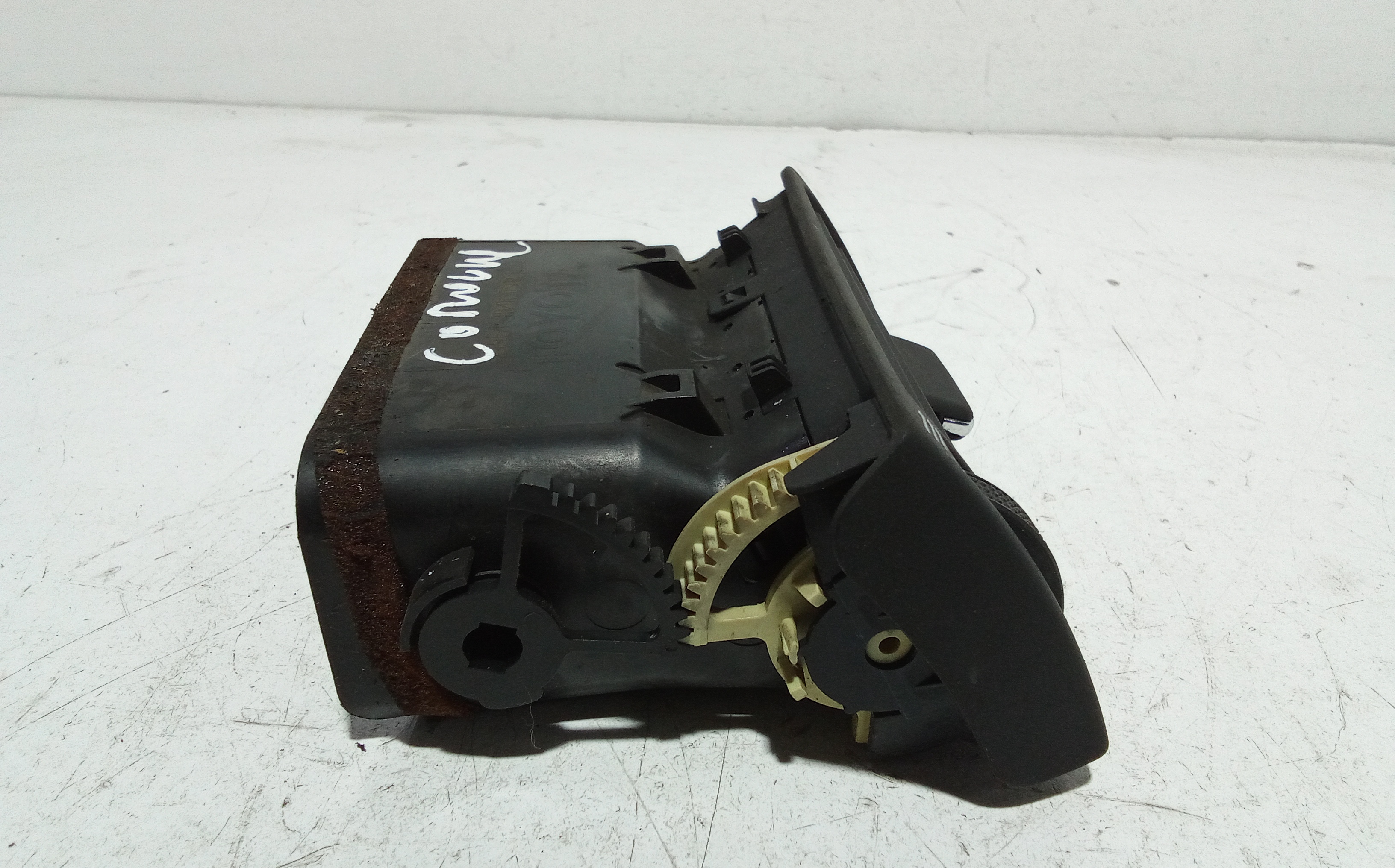 Bocchetta aria cruscotto lato guida per Toyota Corolla Berlina 2 Serie (2000 - 2002)