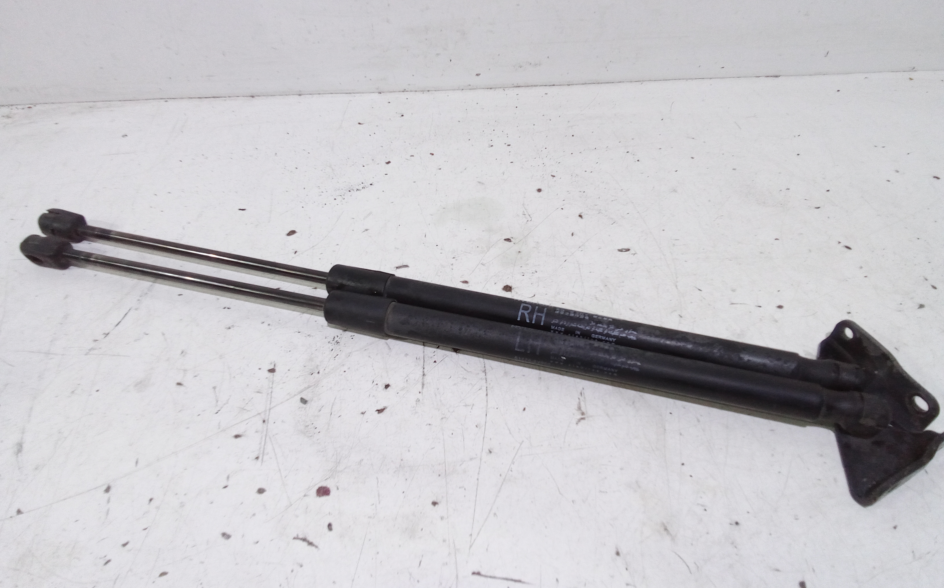 Pistoncini cofano ant per Hyundai Ix35 1 Serie (2010 - In produzione)