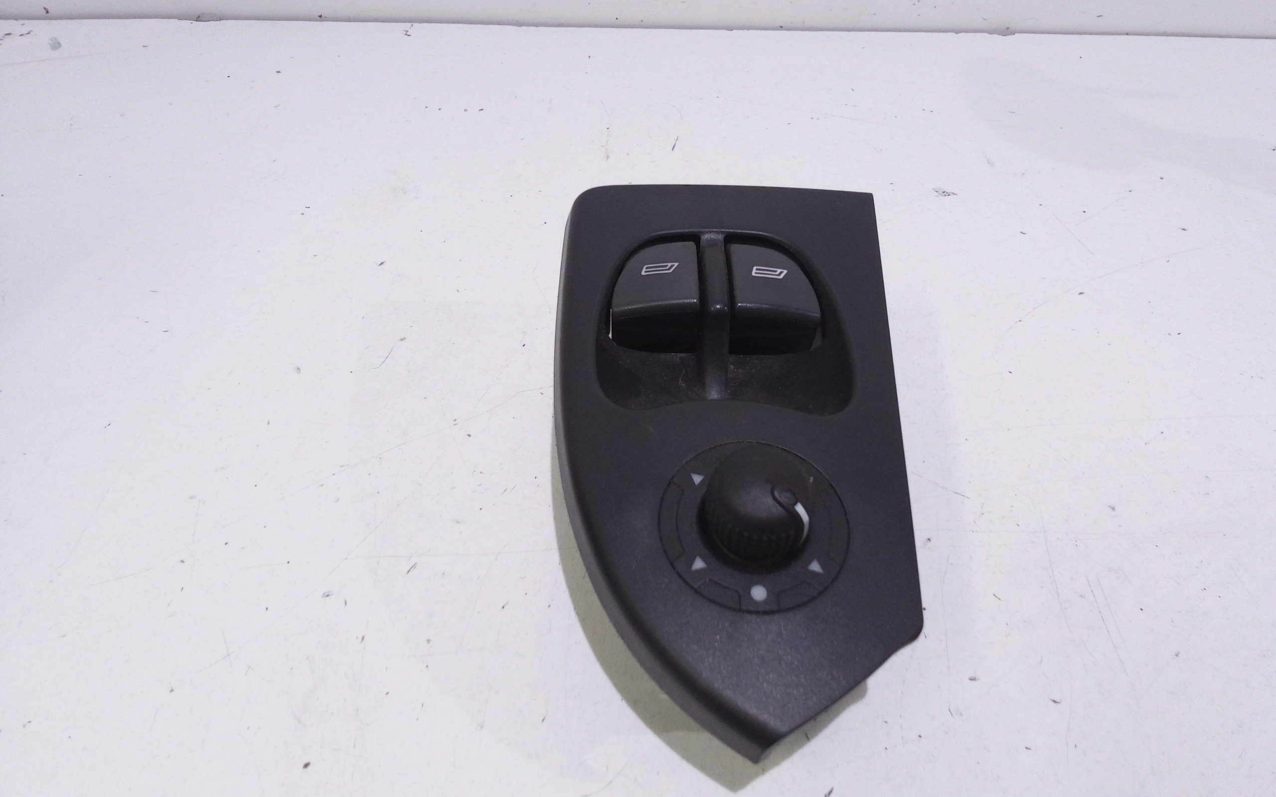 Pulsantiera anteriore sinistra Guida per Fiat Ducato 4 Serie (2002 - 2006)