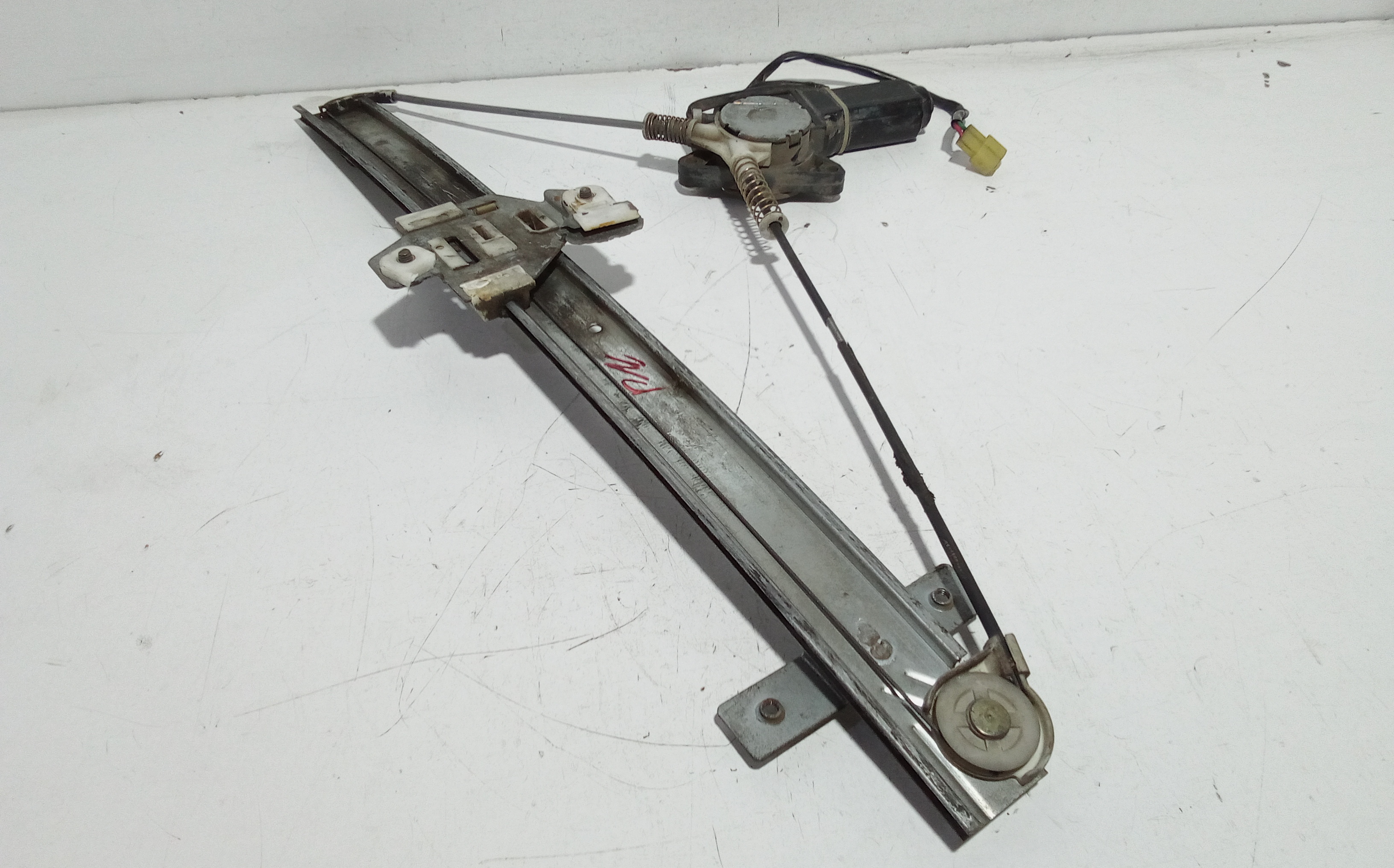 Cremagliera anteriore sinistra Guida per Suzuki Grand Vitara 3p (1999 - 2005)