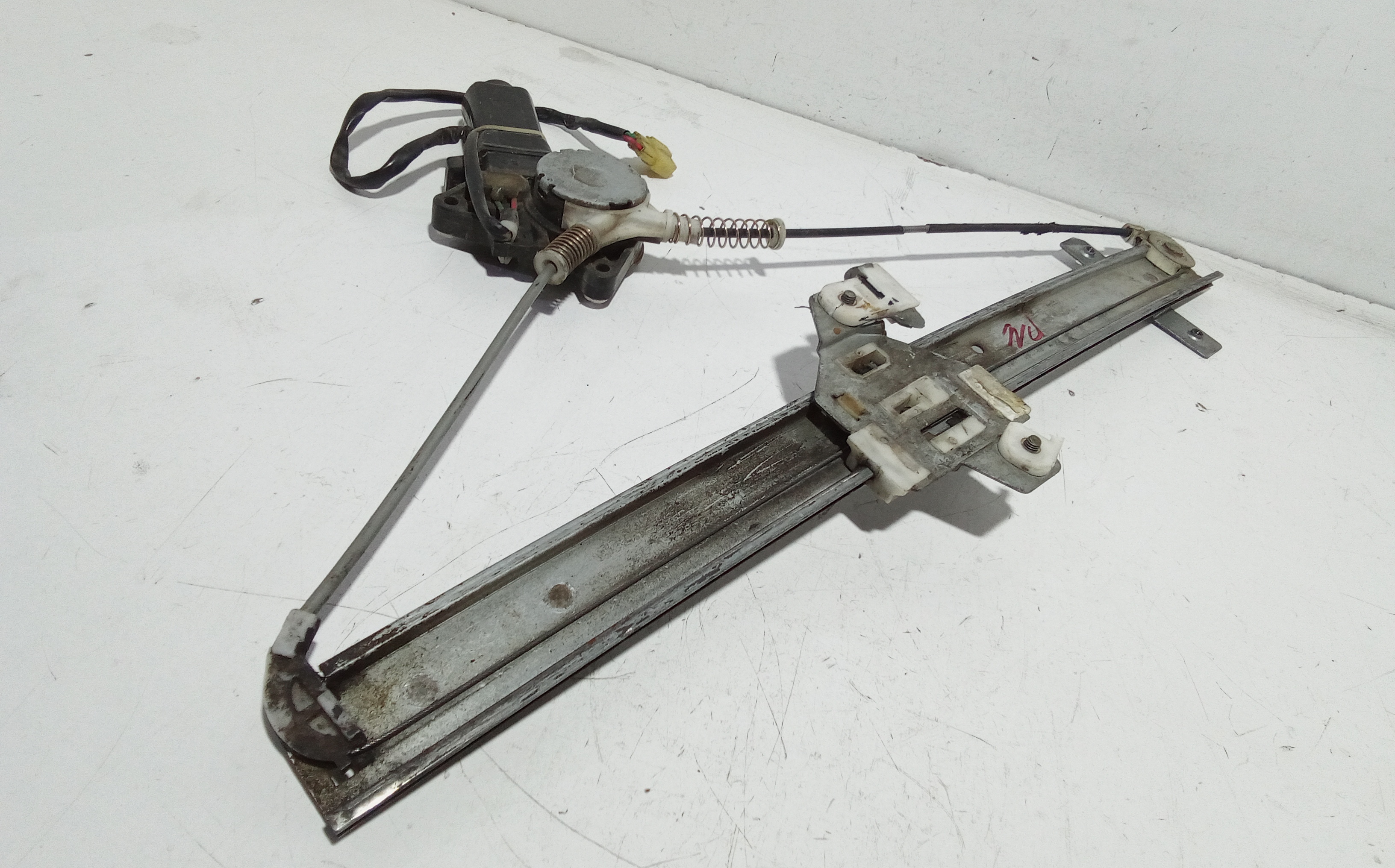 Cremagliera anteriore sinistra Guida per Suzuki Grand Vitara 3p (1999 - 2005)