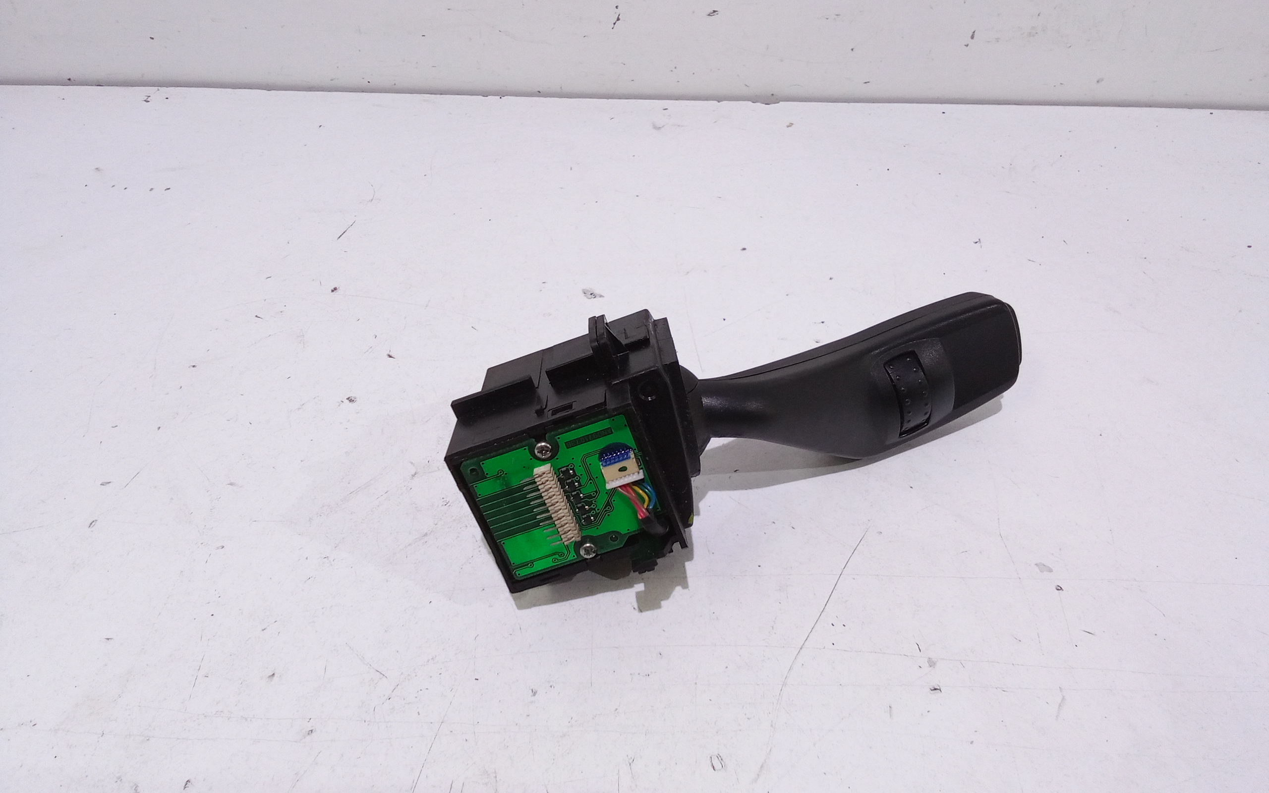 Devioluci destro per Ford Mondeo Berlina 6 Serie (2007 - 2010)