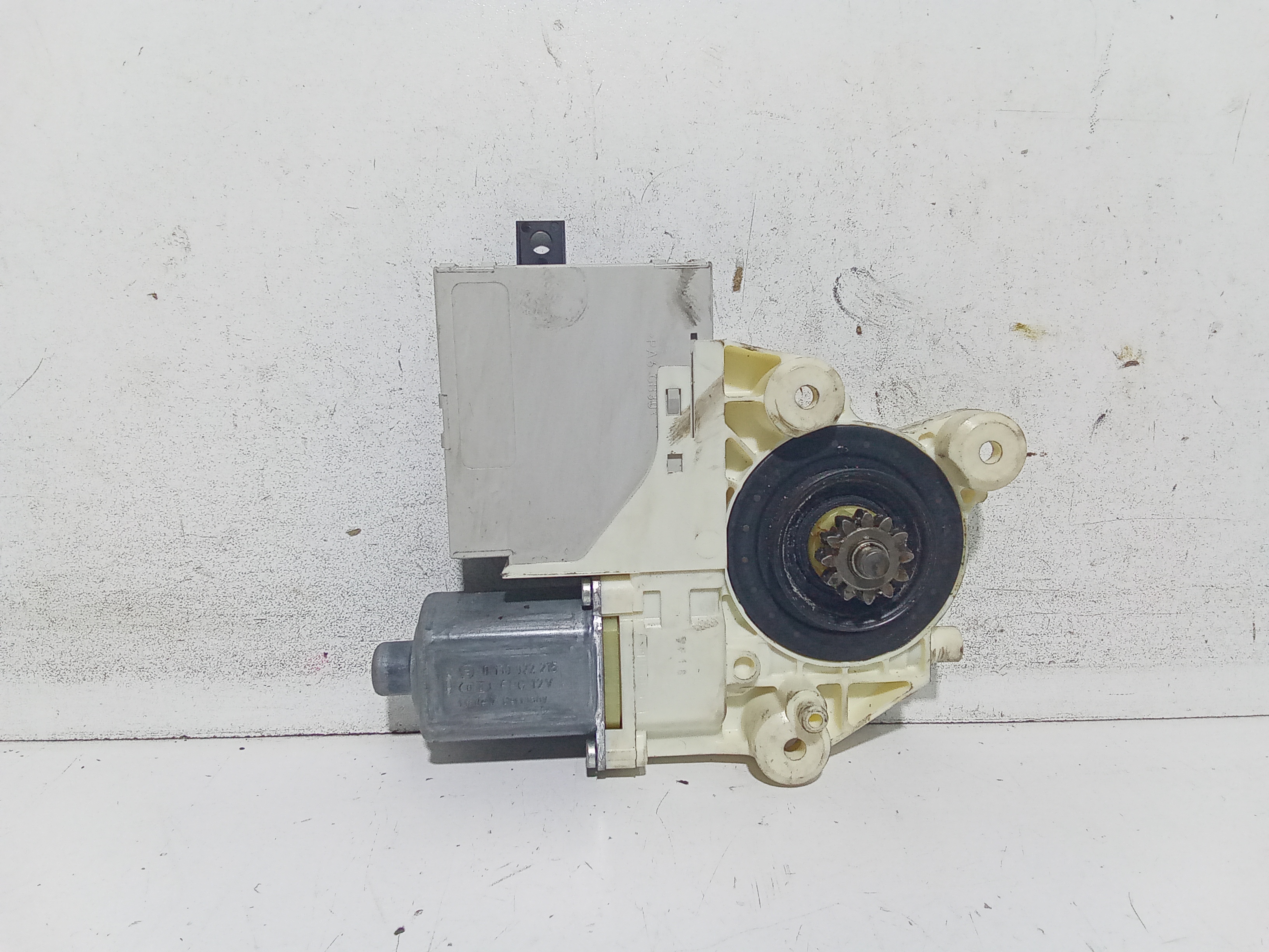 Motorino Alzavetro anteriore Sinistro per Ford Focus Berlina 4 Serie (2008 - 2011)